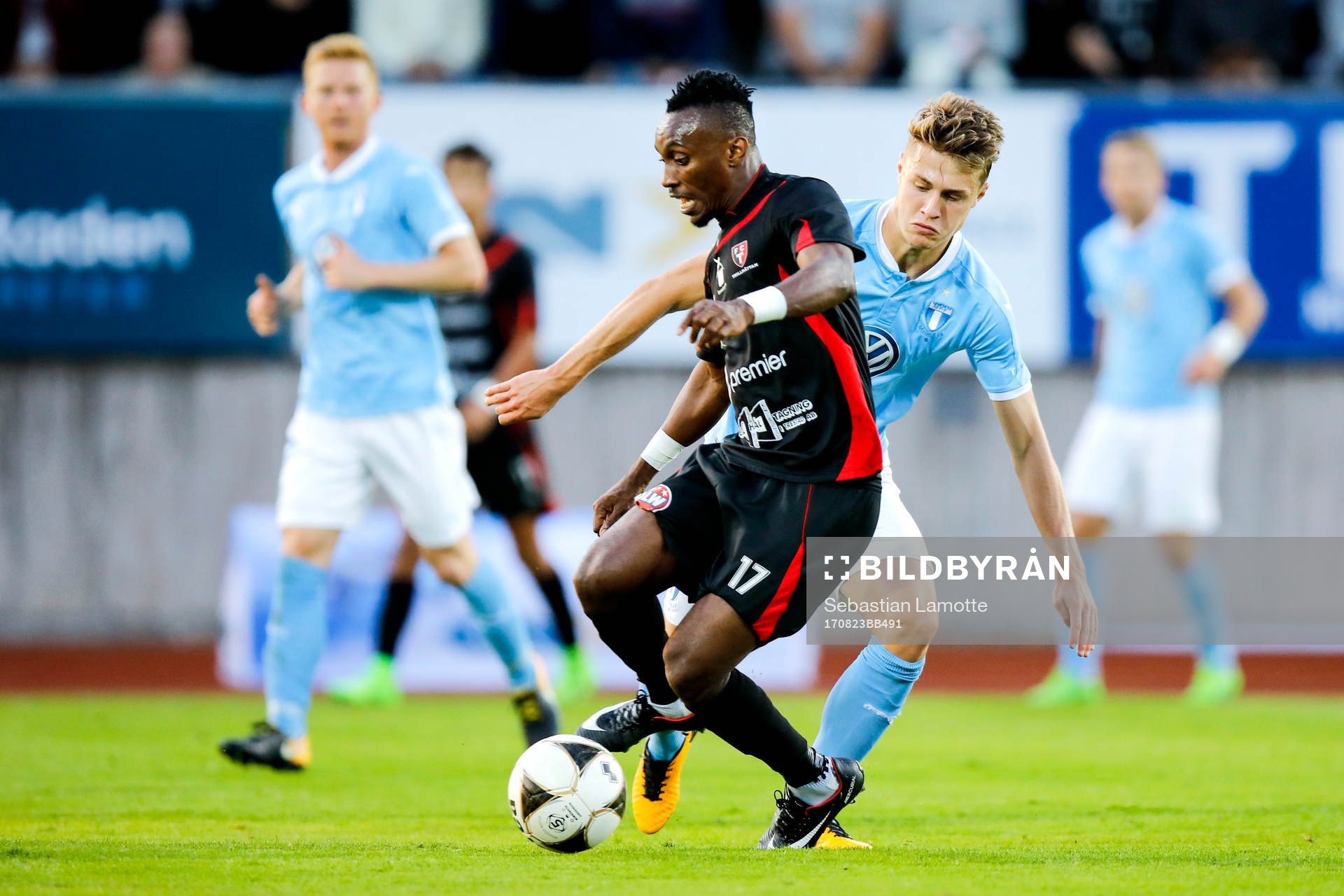 Trollhättans Charles Ikenna Kean och Malmö FFs Mattias