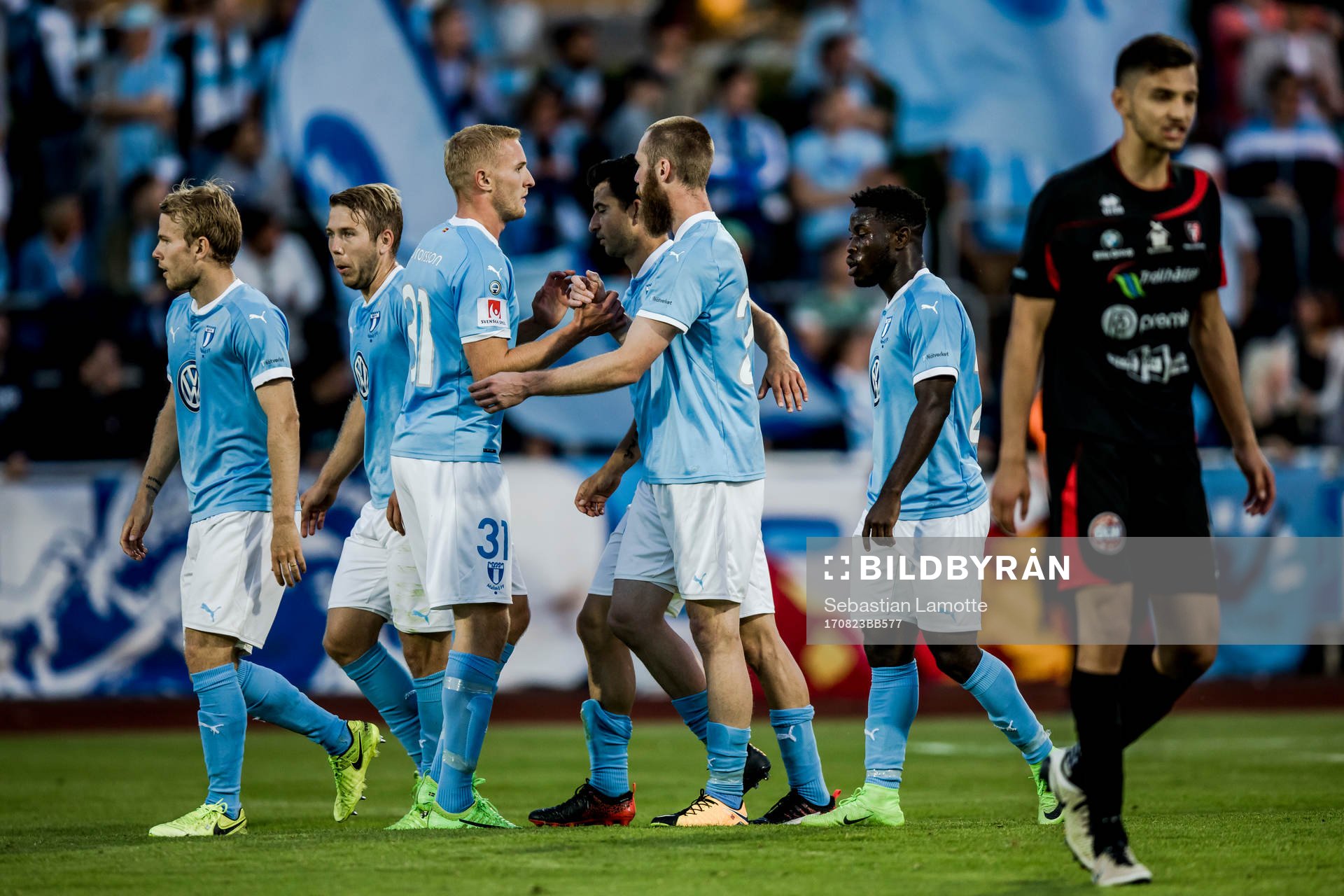 Malmö FFs Jo Inge Berget har gjort 1-3 på straff och