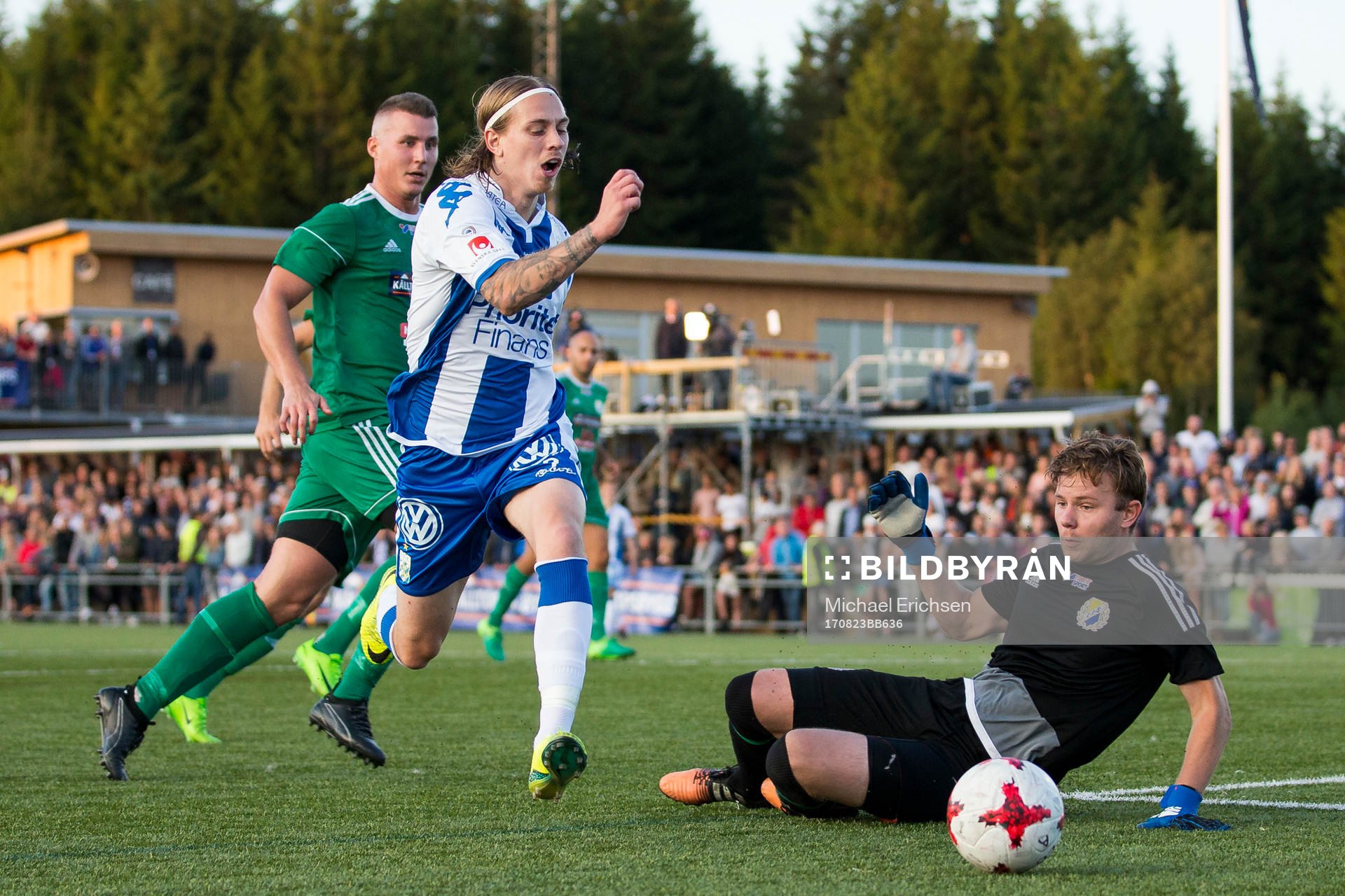 IFK Göteborgs Elias Mar Omarsson rundar Landvetters