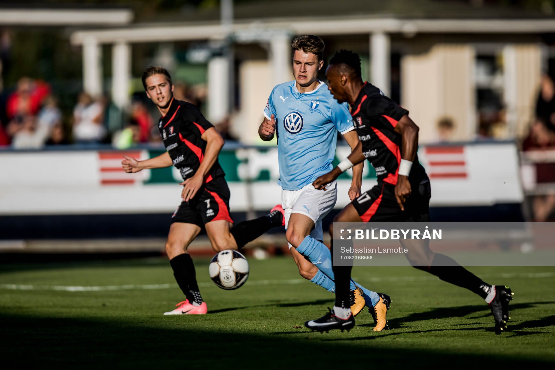 Malmö FFs Mattias Svanberg och Trollhättans Charles