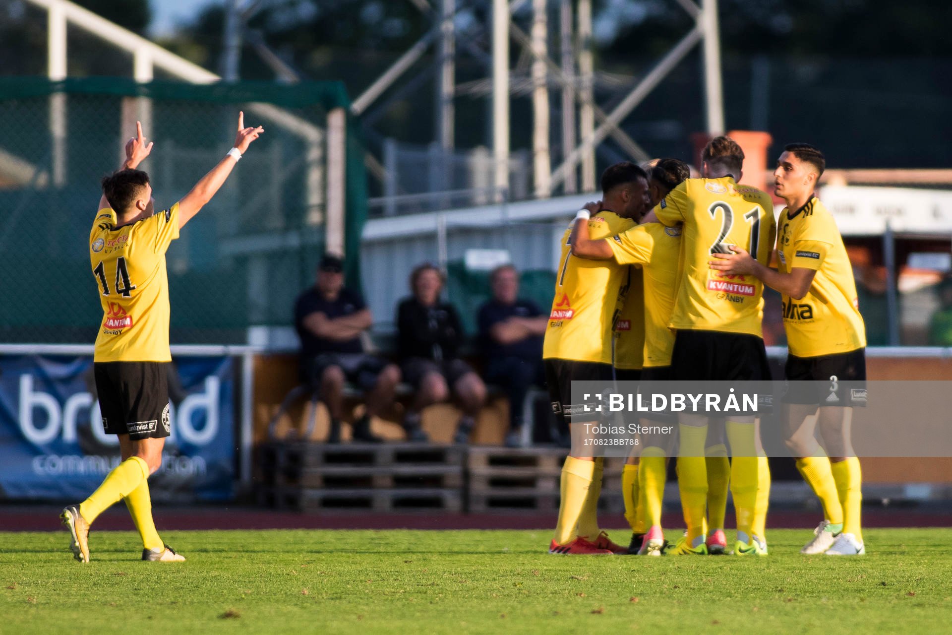 Gamla Upsala firar 1-1 målet