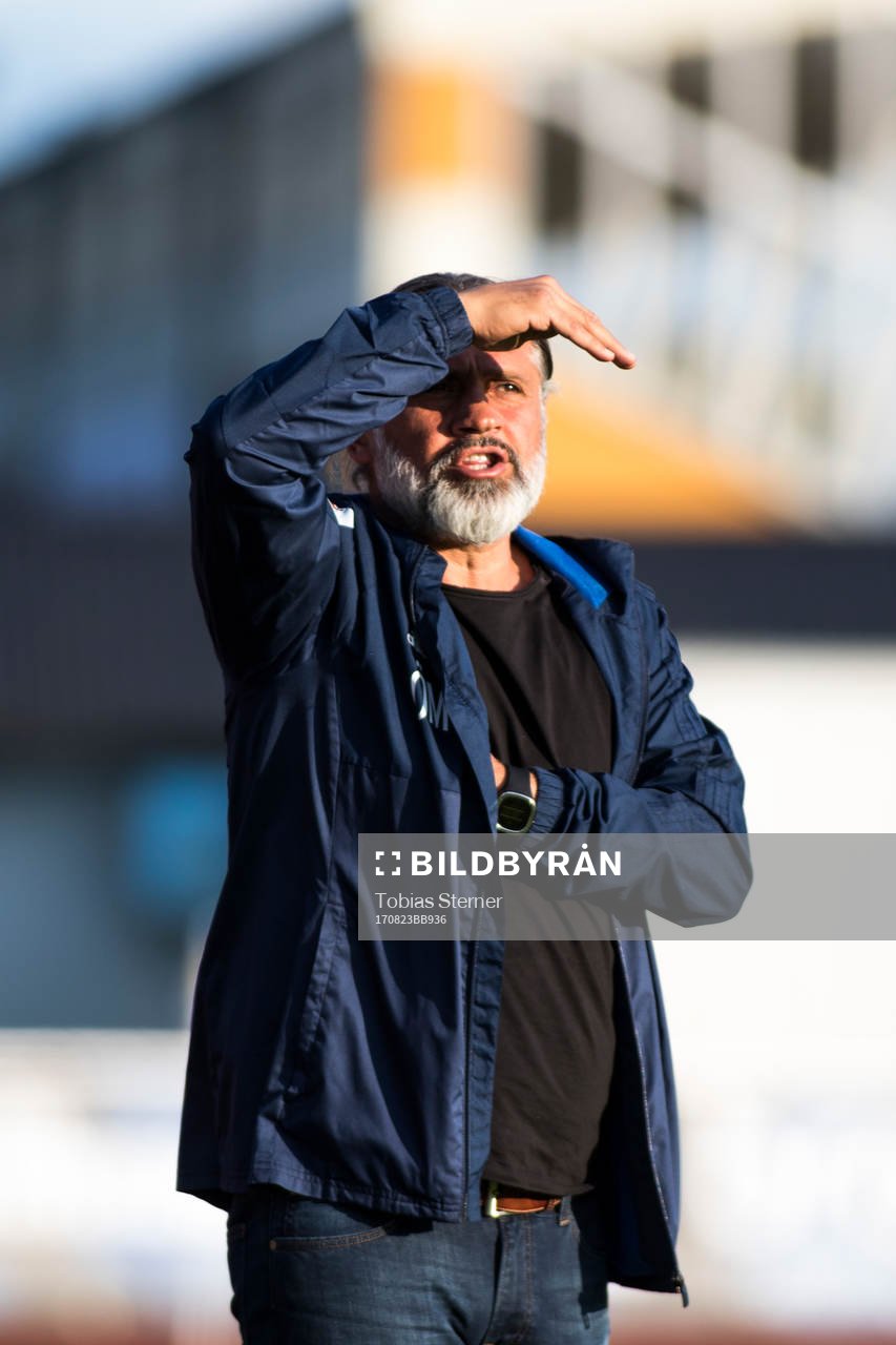 Djurgårdens tränare Özcan Melkemichel