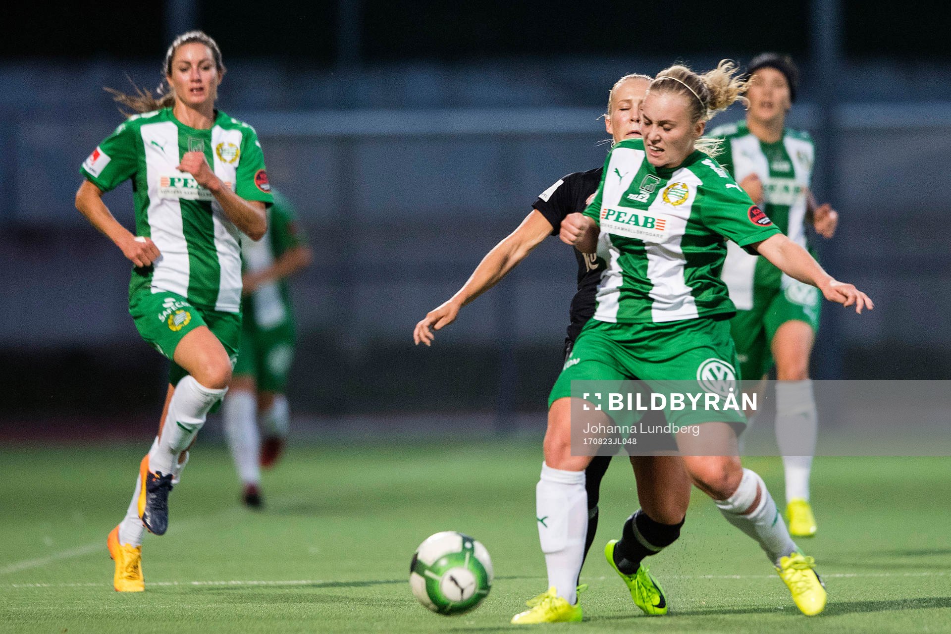 Hammarbys Ellen Gibson och Göteborgs Adelina Engman