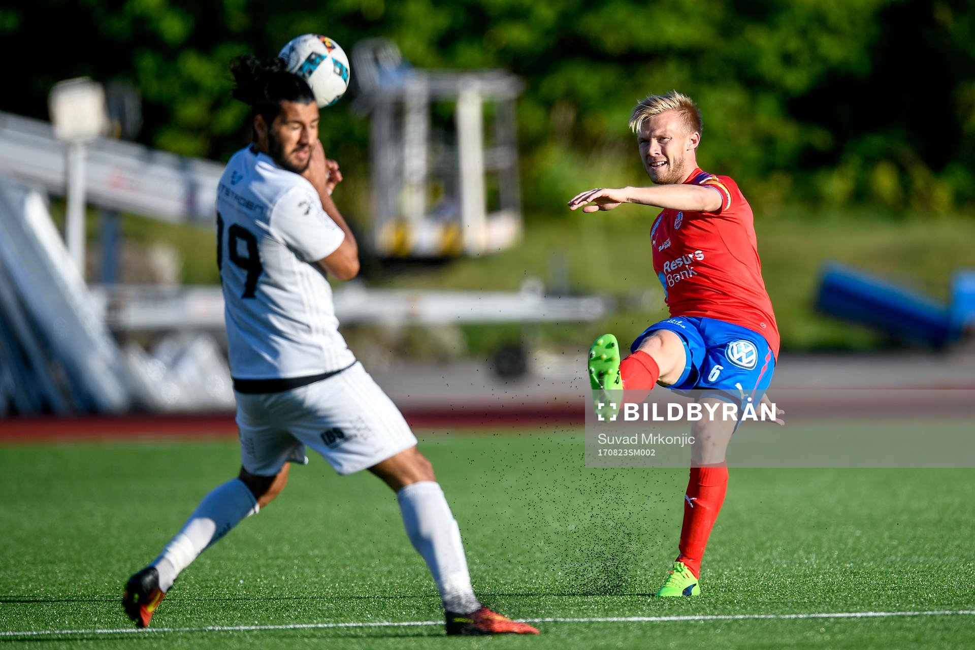 Helsingborgs Andreas Landgren och Oskarshamns Peiman Eliassi