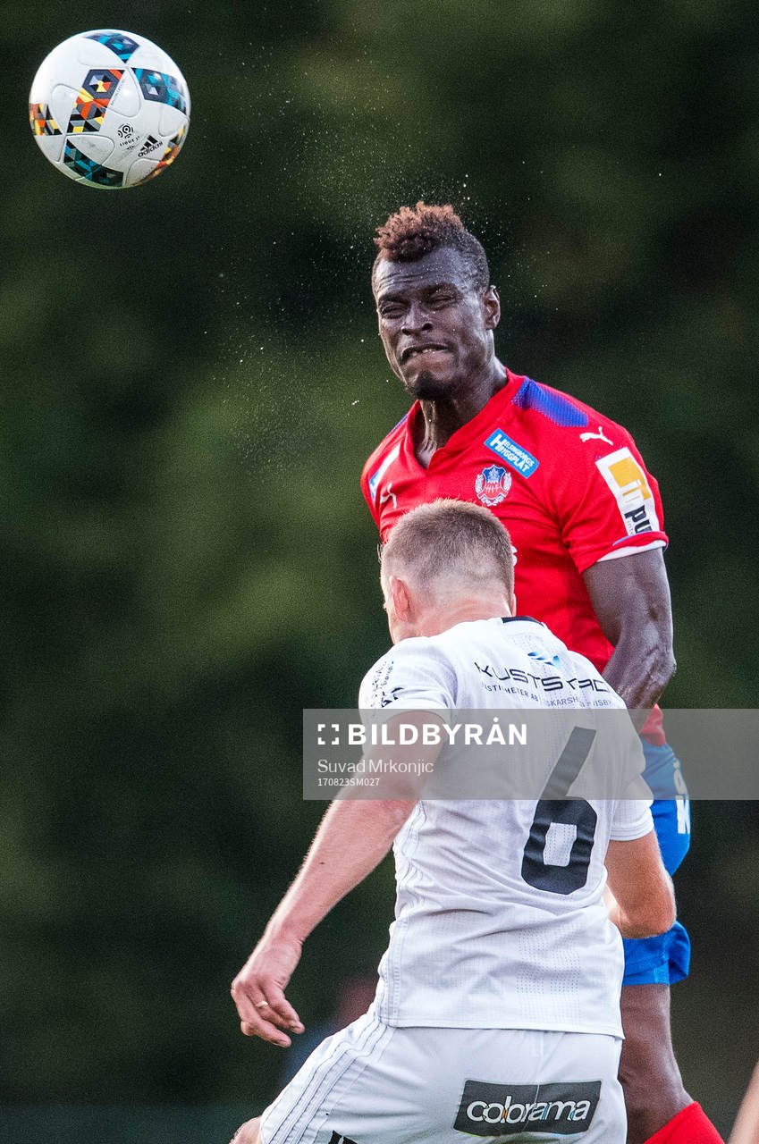 Helsingborgs Edwin Gyimah och Oskarshamns Filip Jägerbrink
