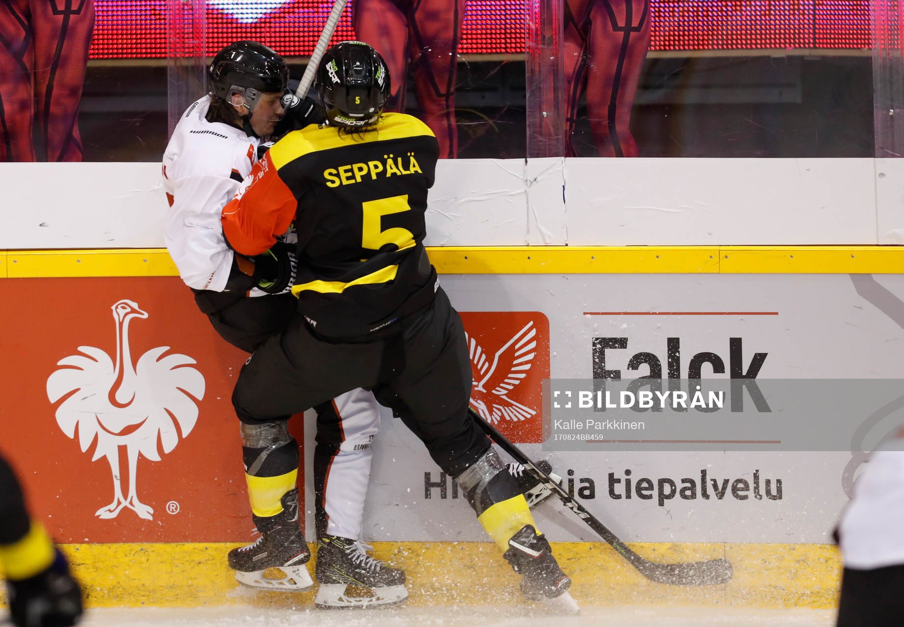Dennis Svensson, Malmö Redhawks and Mikael Seppälä, KalPa