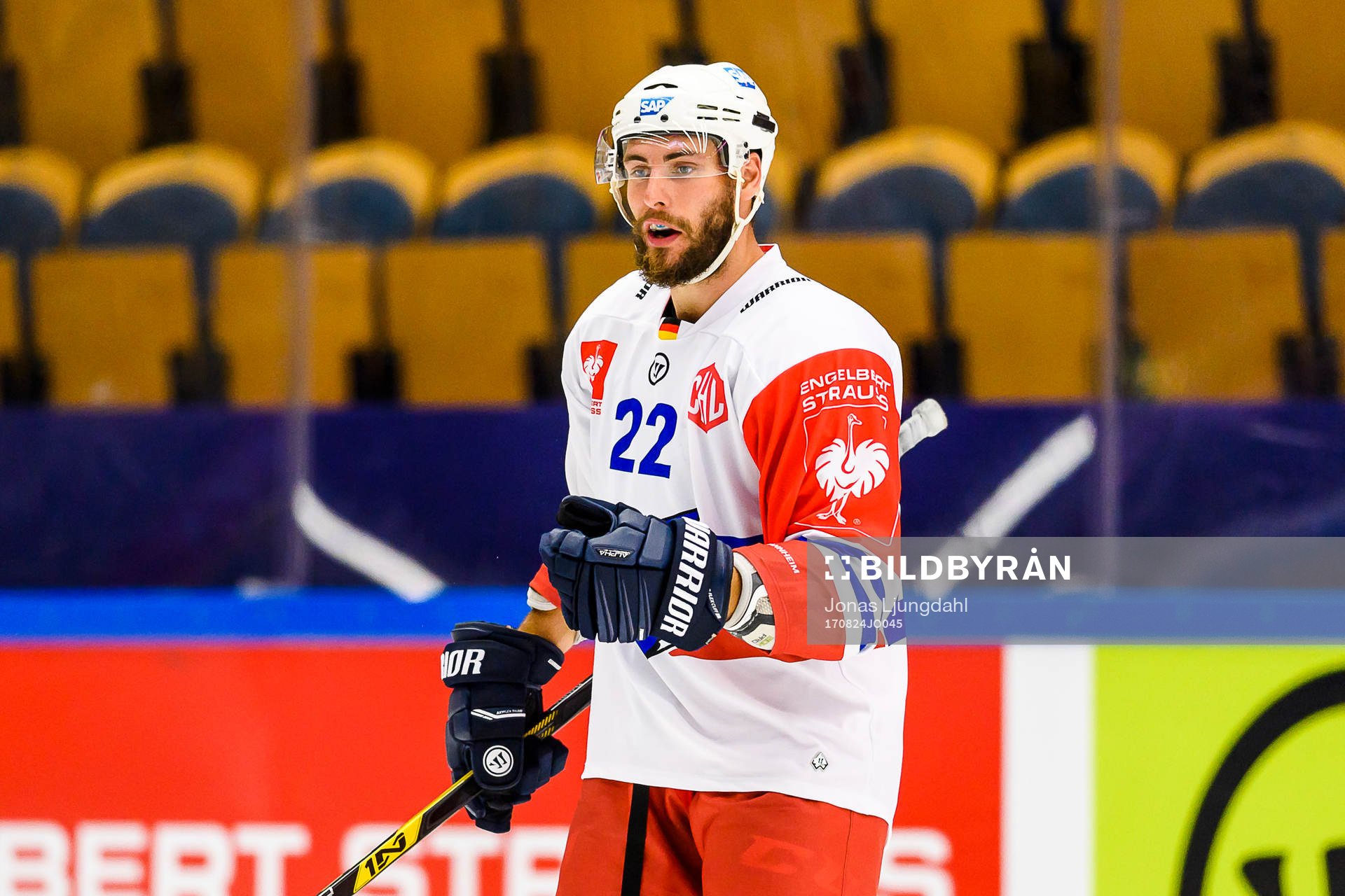 Matthias Plachta of Adler Mannheim celebrates