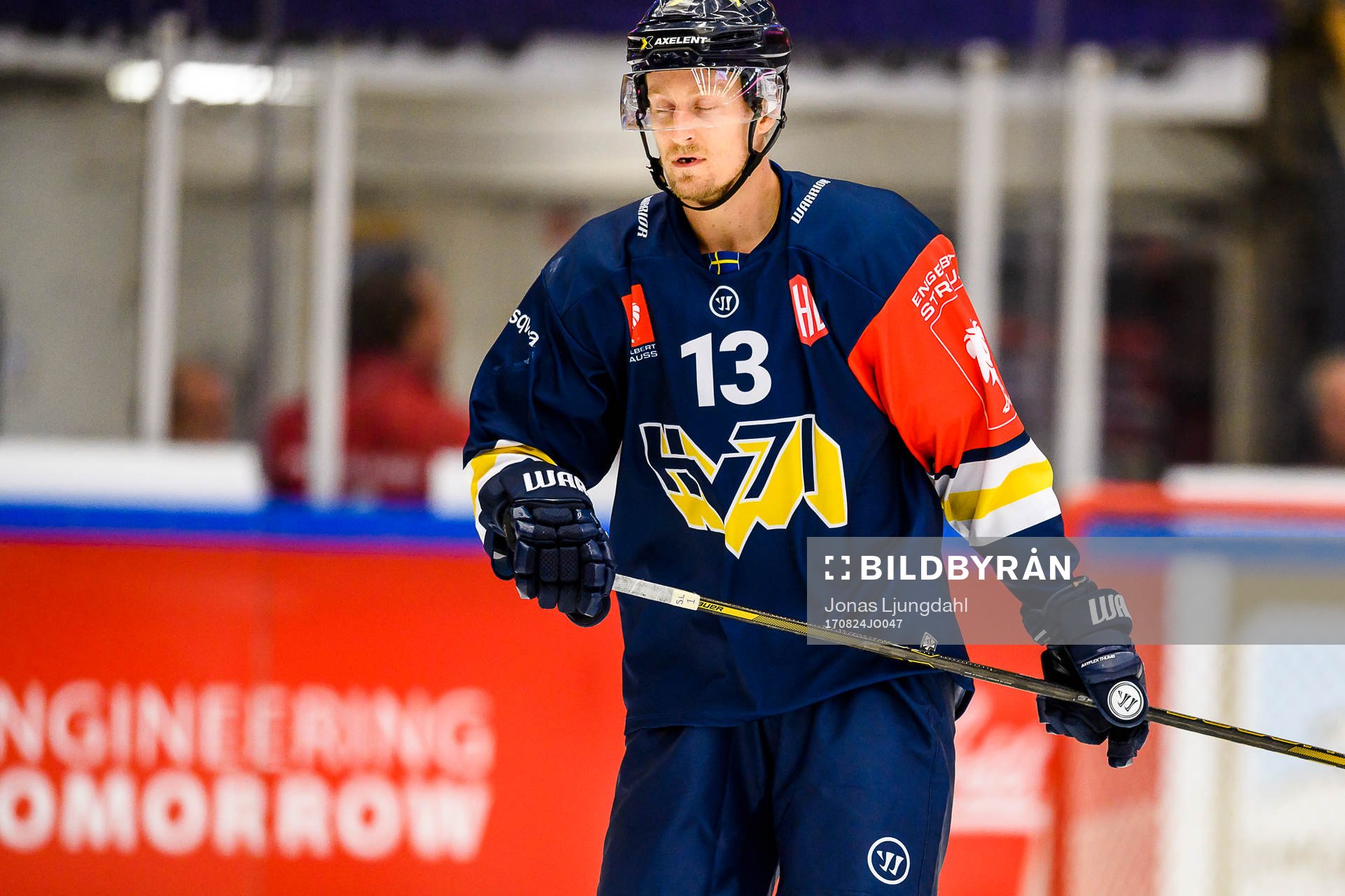 Oscar Sundh of HV71 looks dejected