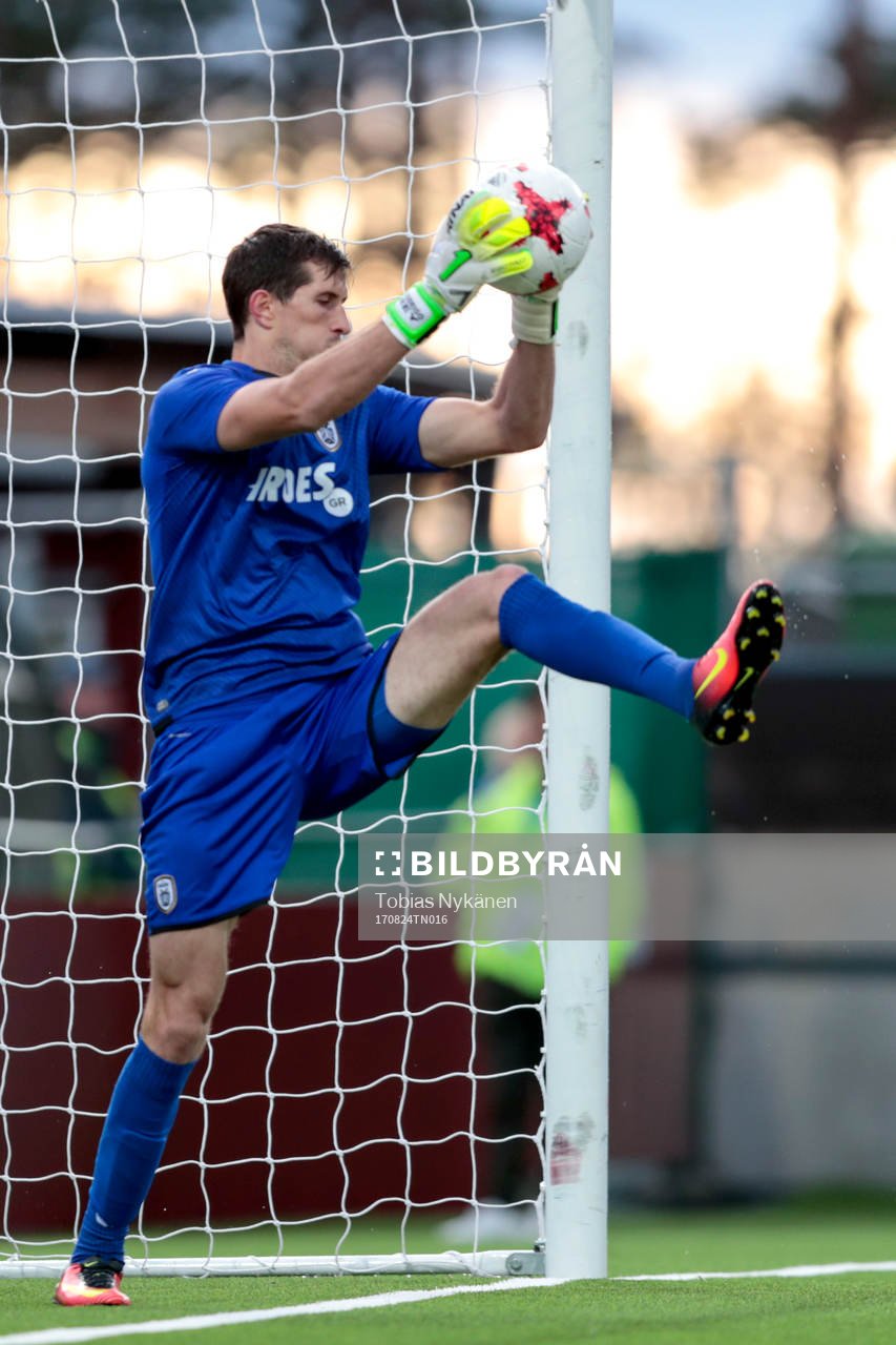 s målvakt Rodrigo Rey