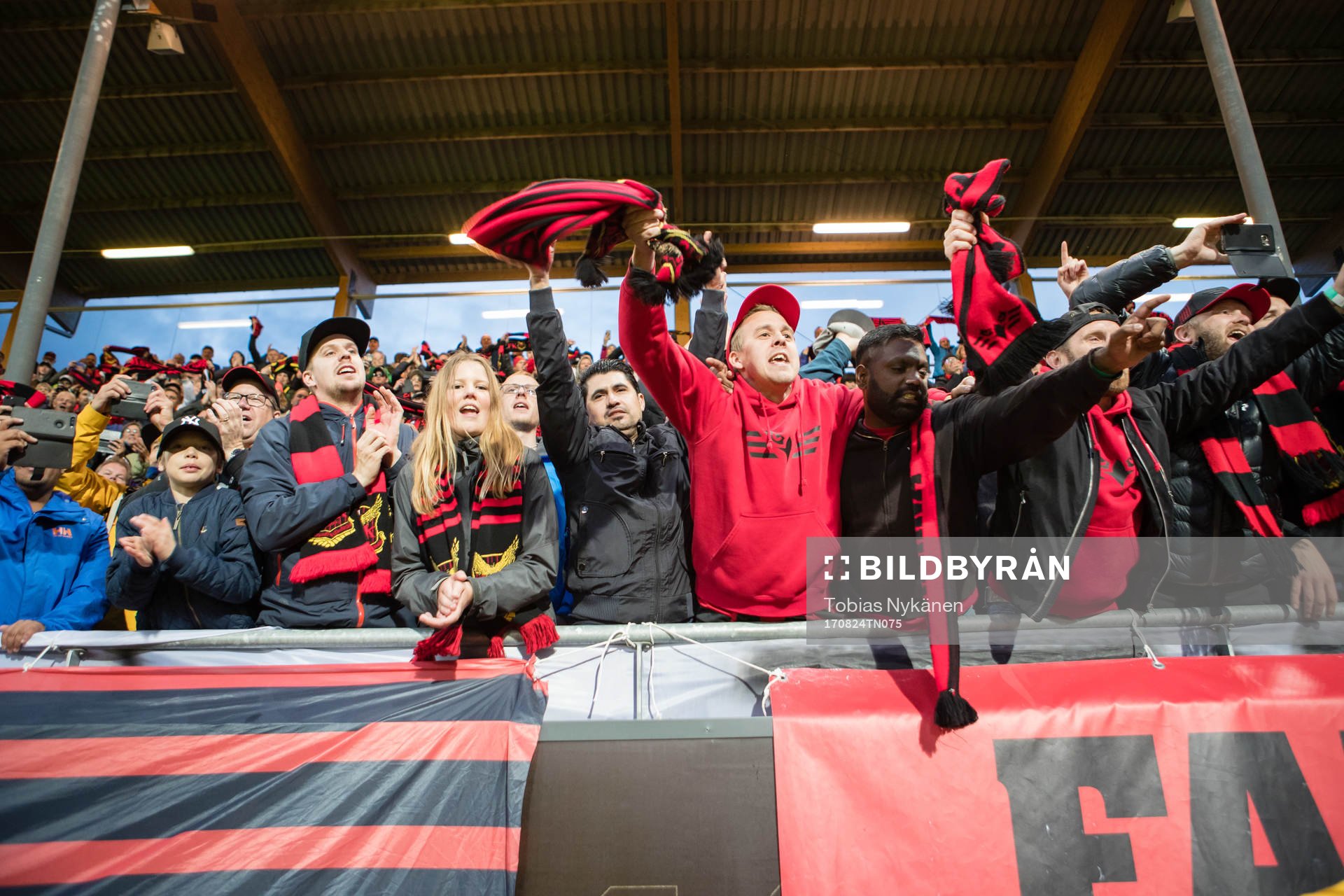 Östersunds fans jublar