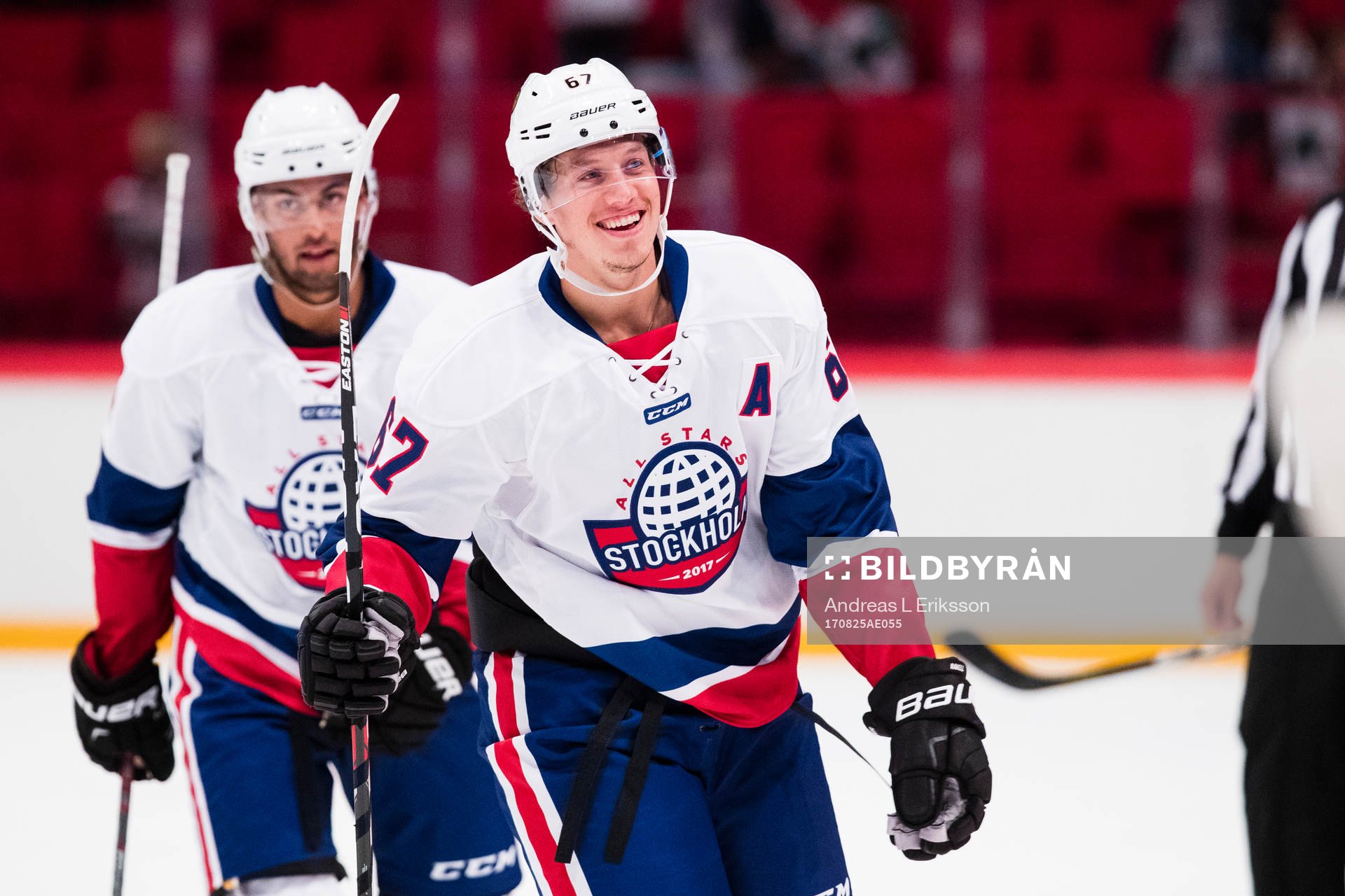 All Stars Stockholms Rickard Rakell jublar