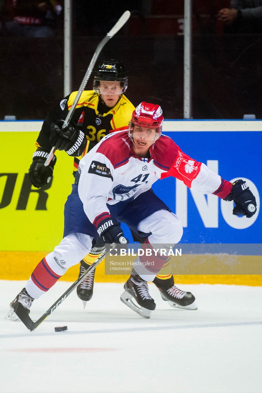 Miro Heiskanen of Helsinki and Linus Ölund of