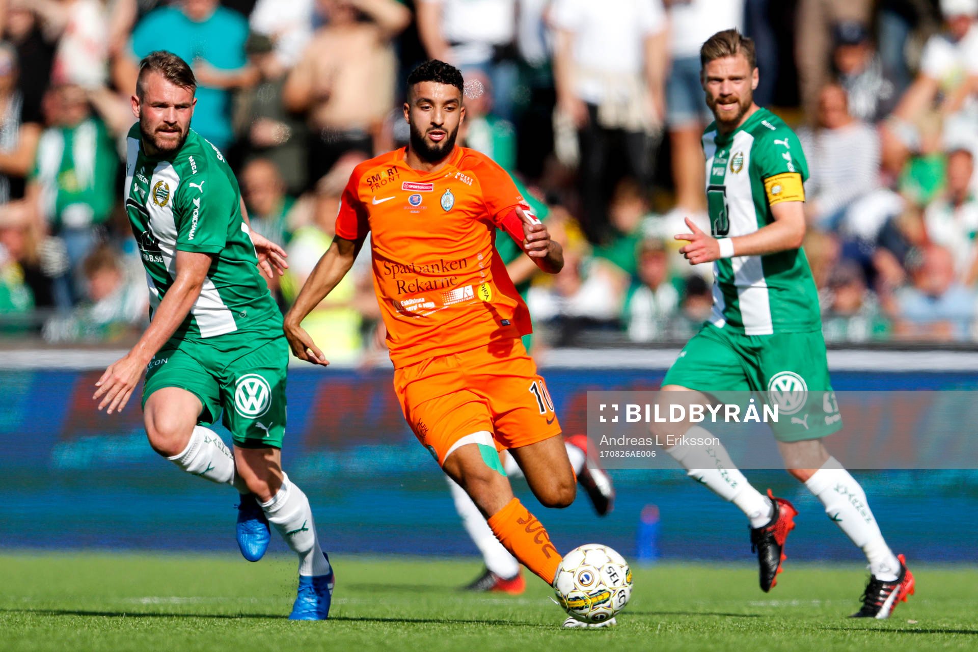 Hammarbys Mads Fenger Nielsen  och Arnór Smárason  och