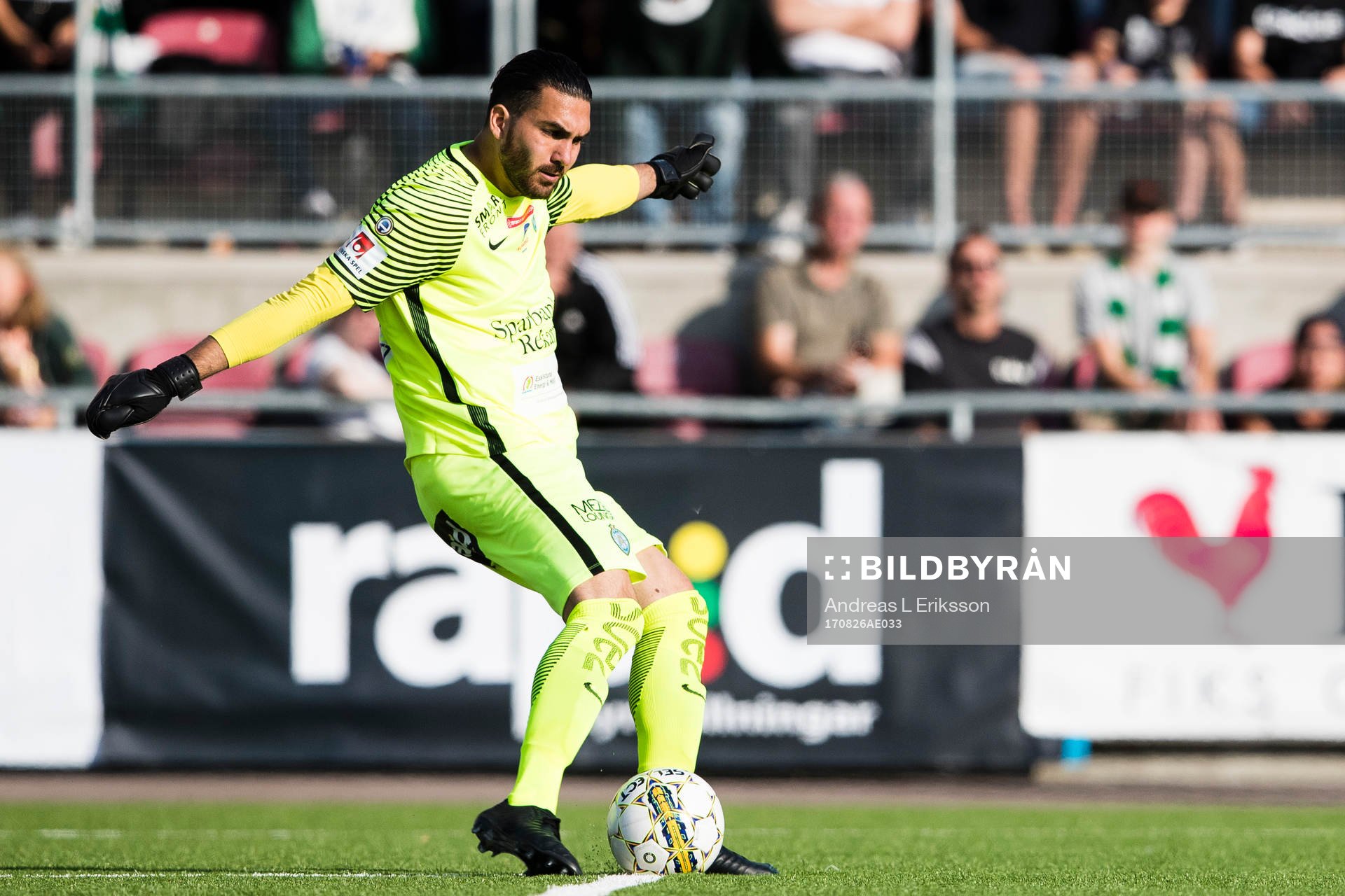 AFC Eskilstunas målvakt Alireza Haghighi