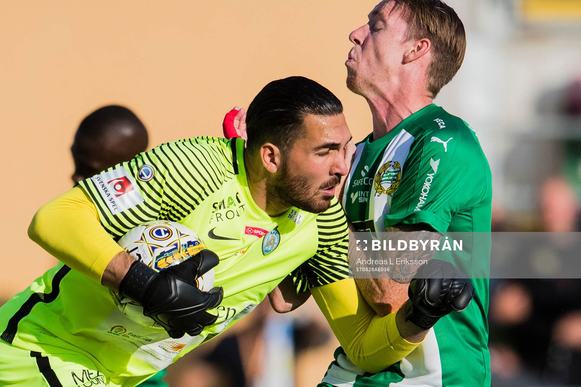 AFC Eskilstunas målvakt Alireza Haghighi och Hammarbys