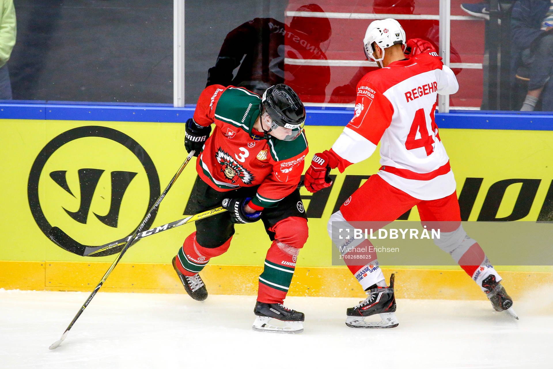 Frölundas Carl Grundström och Klagenfurts Richard Regehr