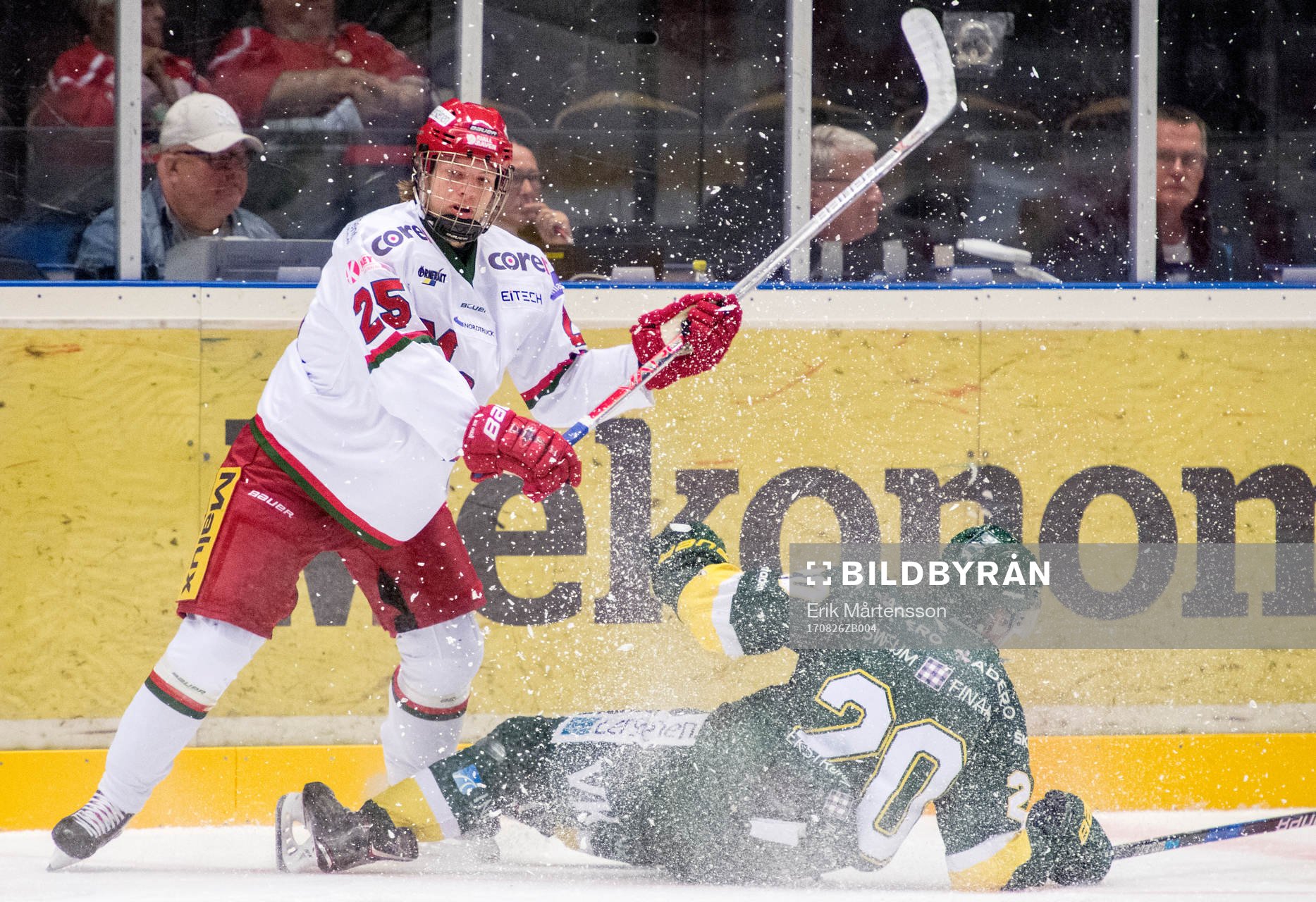 Modos Lukas Wernblom och Björklövens Mattias Granlund
