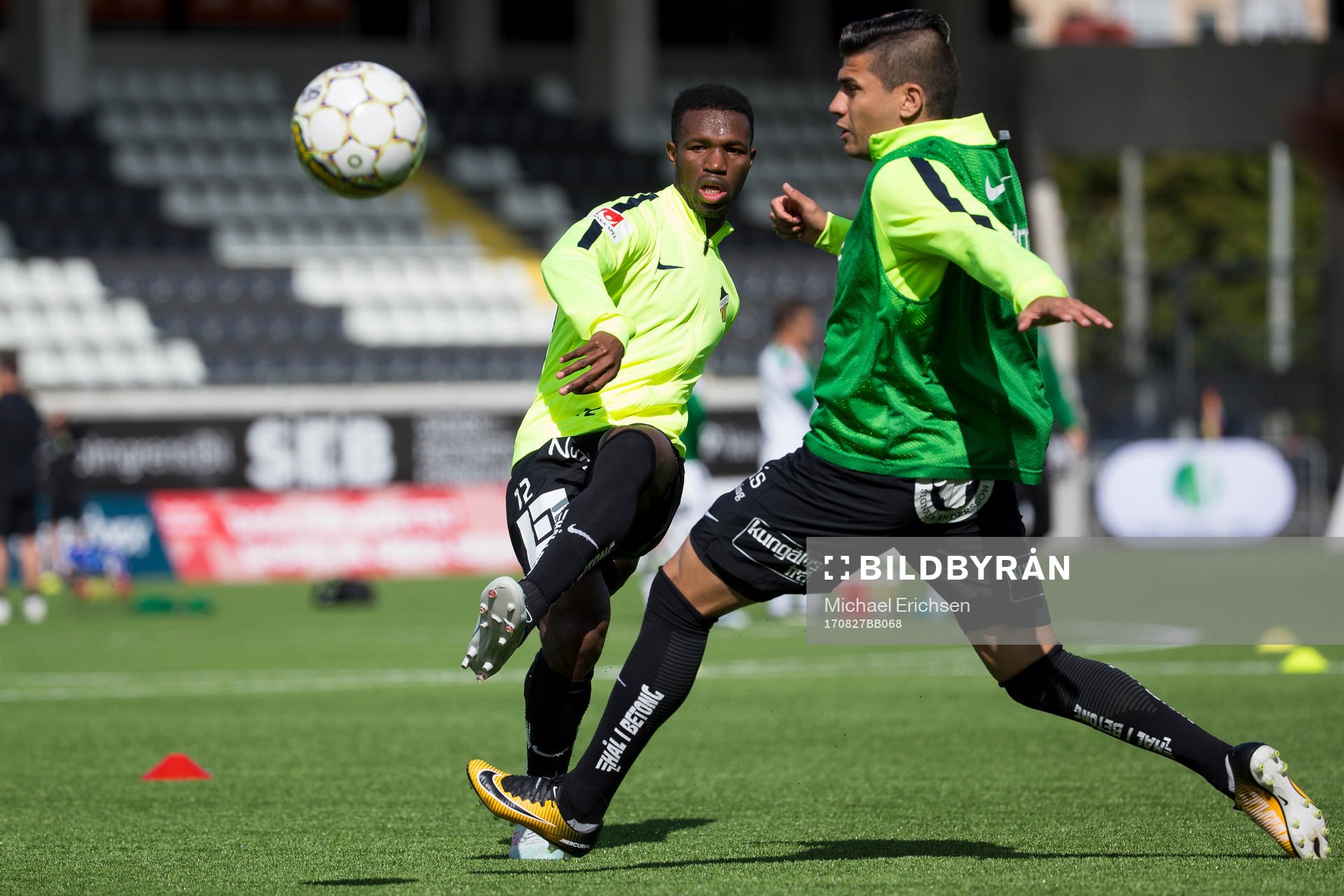 Häckens Mohammed Abubakari och Paulinho