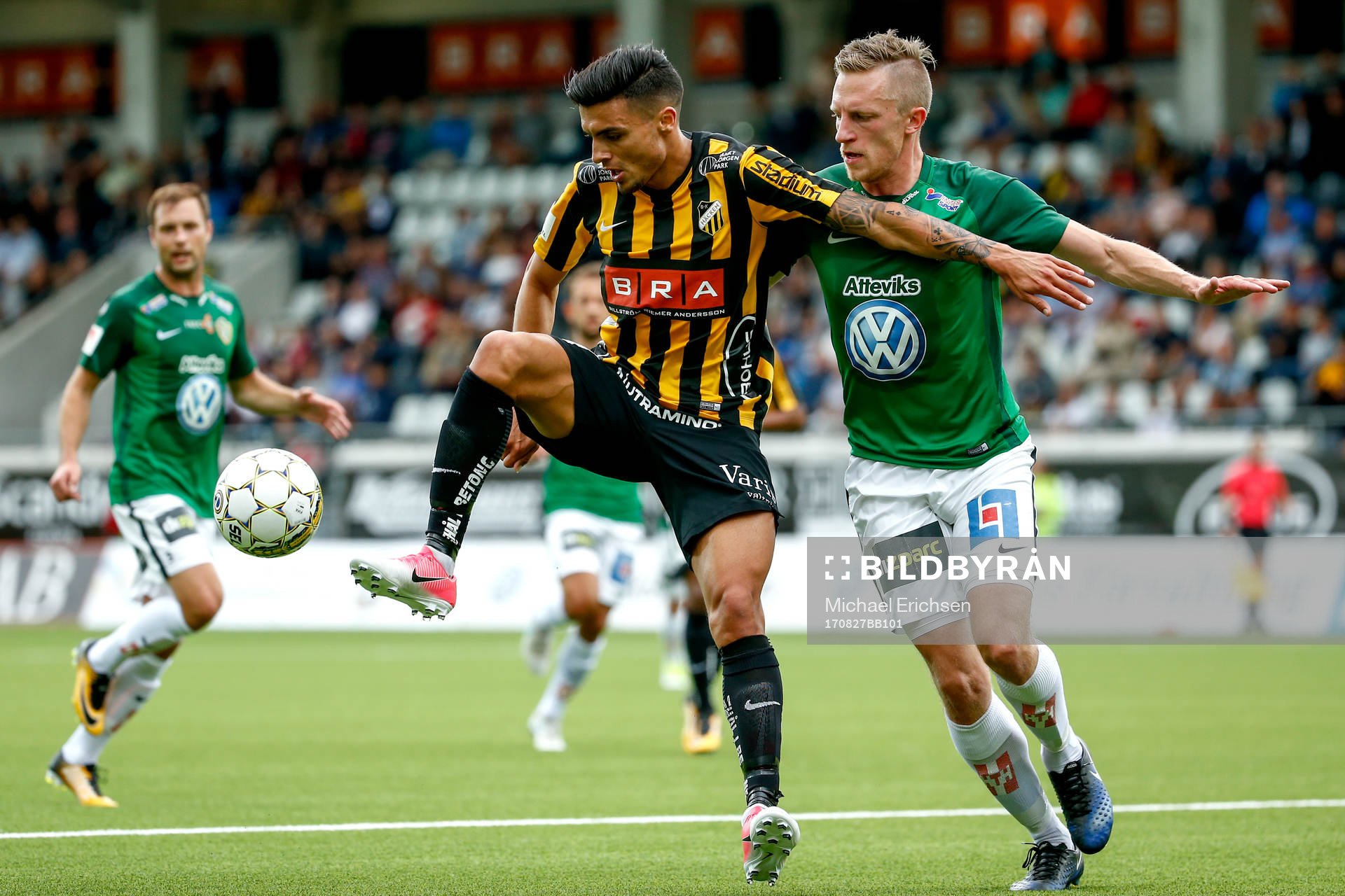 Häckens Ahmed Yasin och Jönköpings Joakim Karlsson