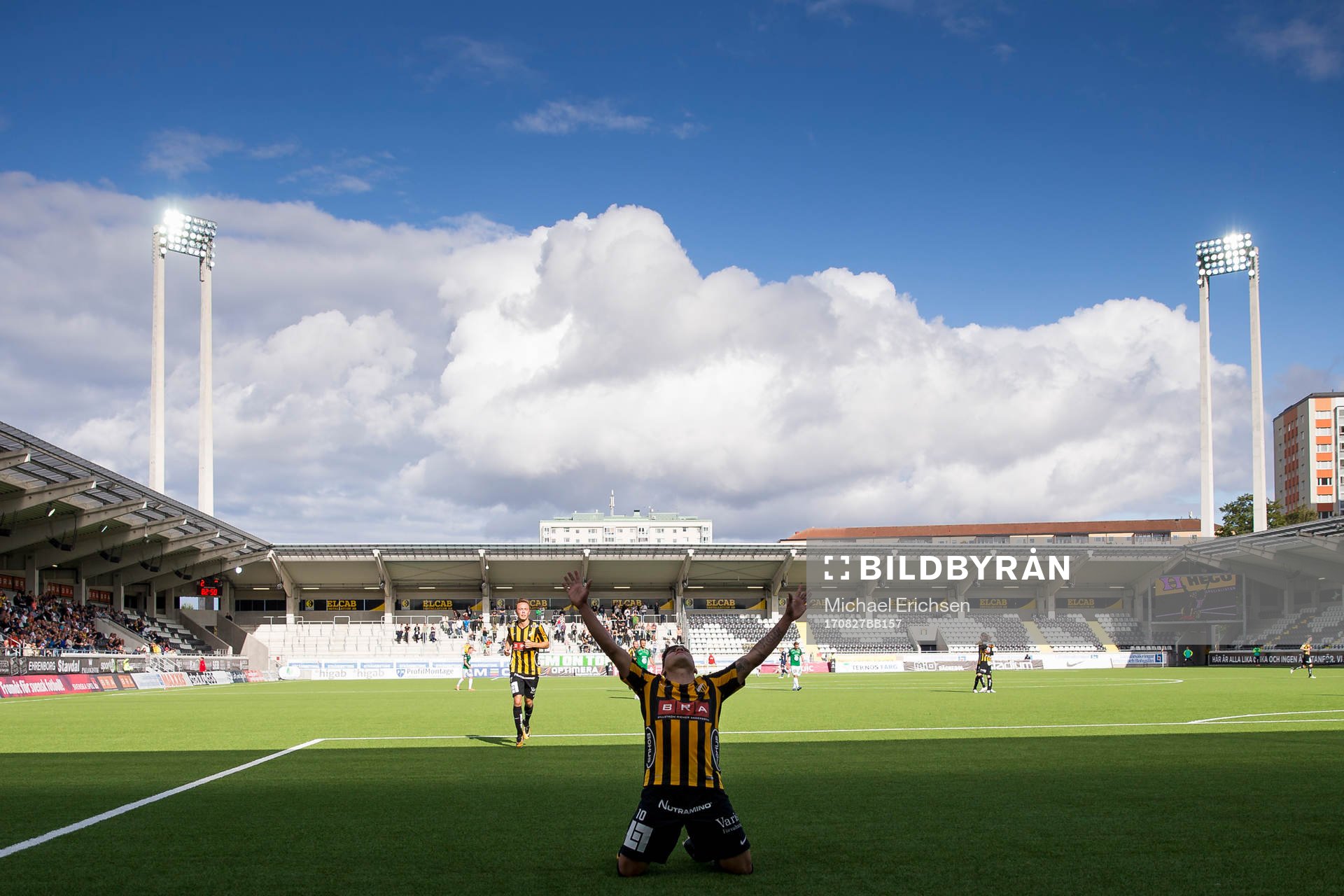 Häckens Paulinho jublar