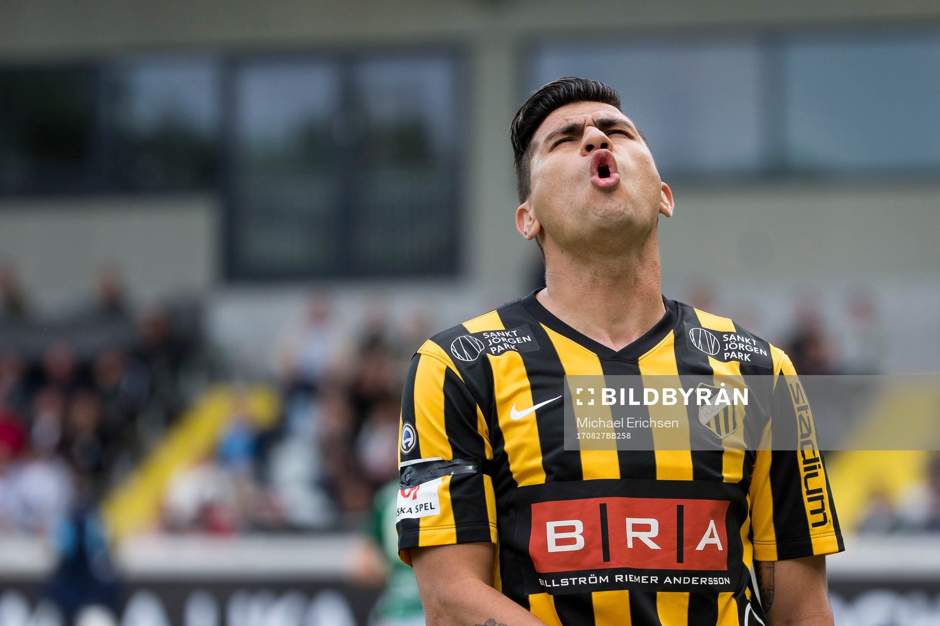 Häckens Paulinho deppar