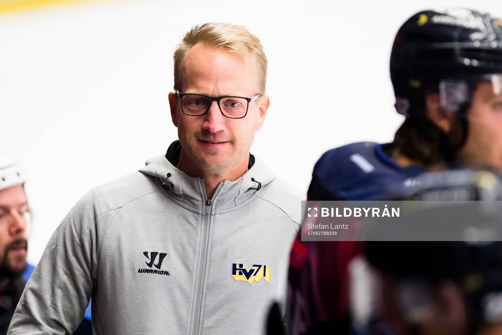 Jonas Kalman doctor of HV71