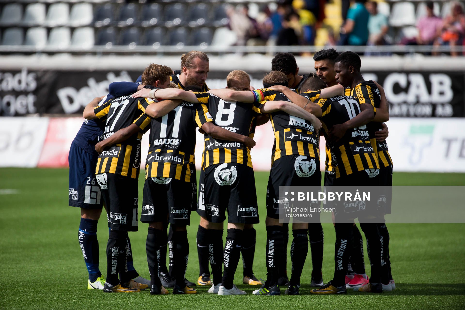 Häcken samlade innan fotbollsmatchen i allsvenskan mellan