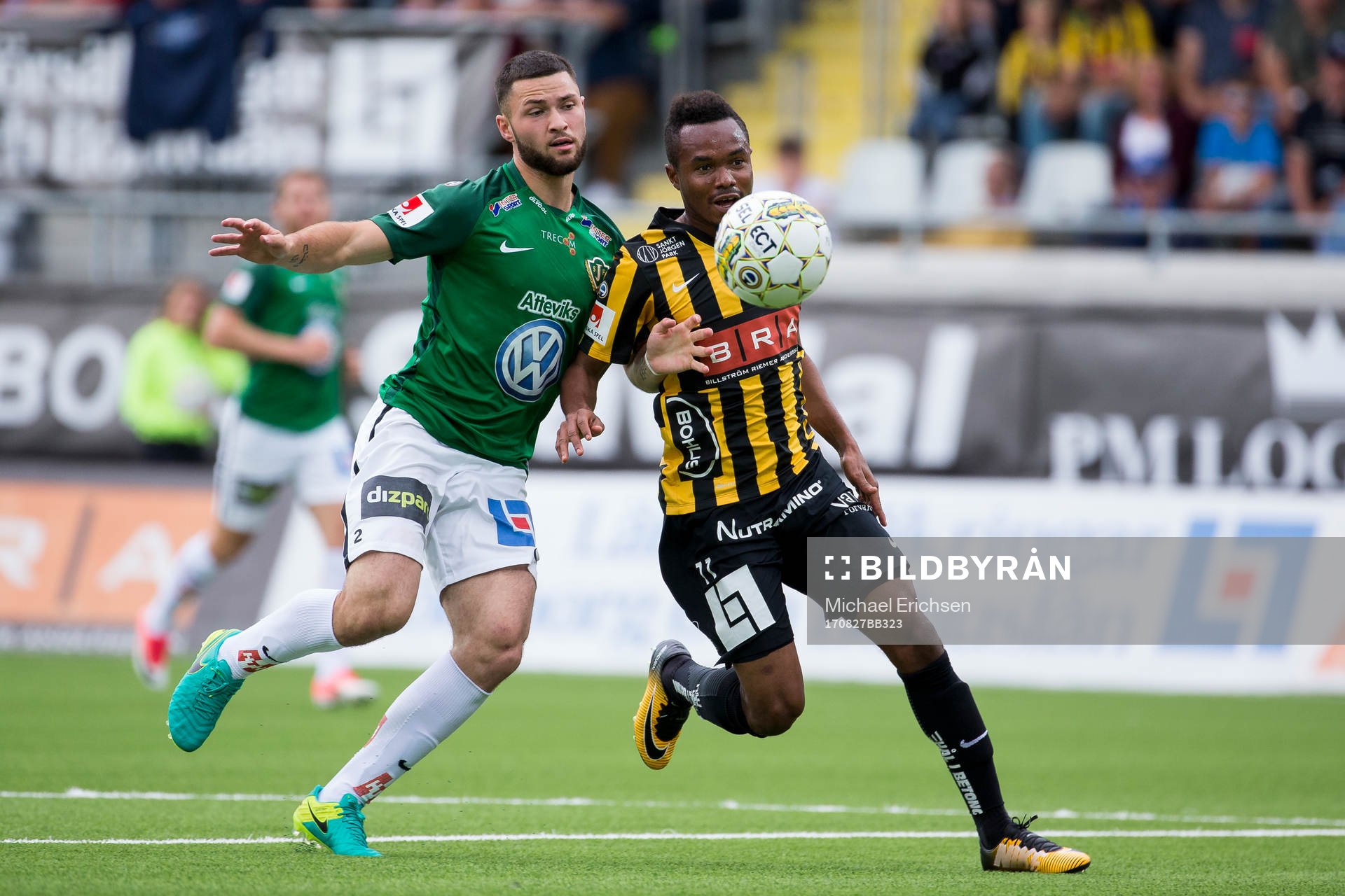 Jönköpings Jonathan Tamimi mot Häckens Nasiru Mohammed