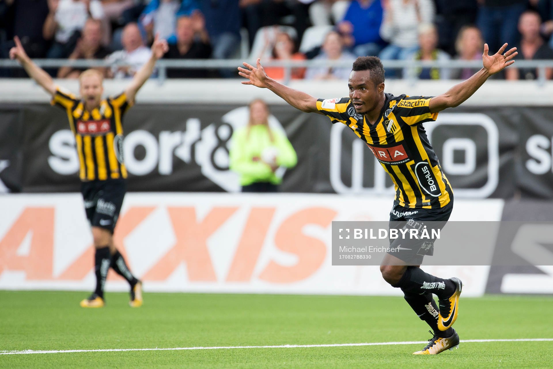 Häckens Nasiru Mohammed jublar