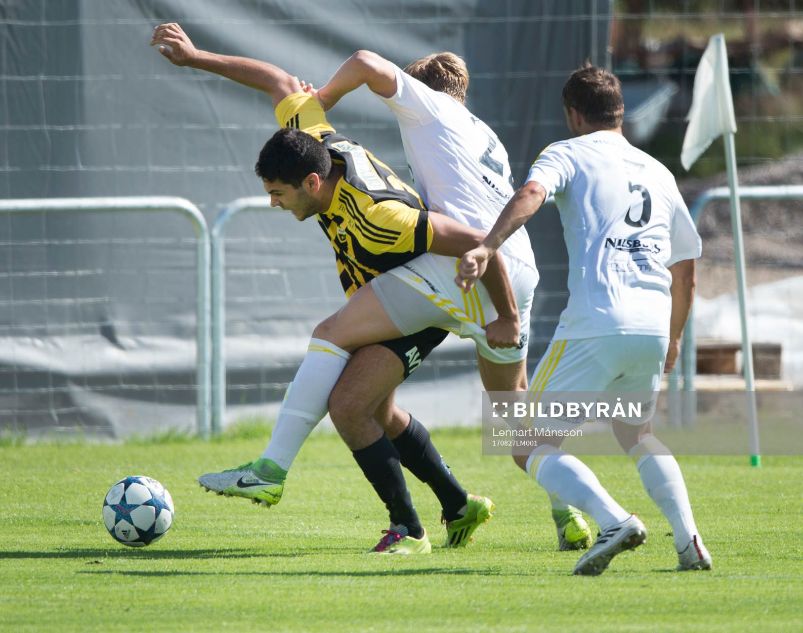 IFK Hässleholms Tommy Filipovic i matchen i division 2