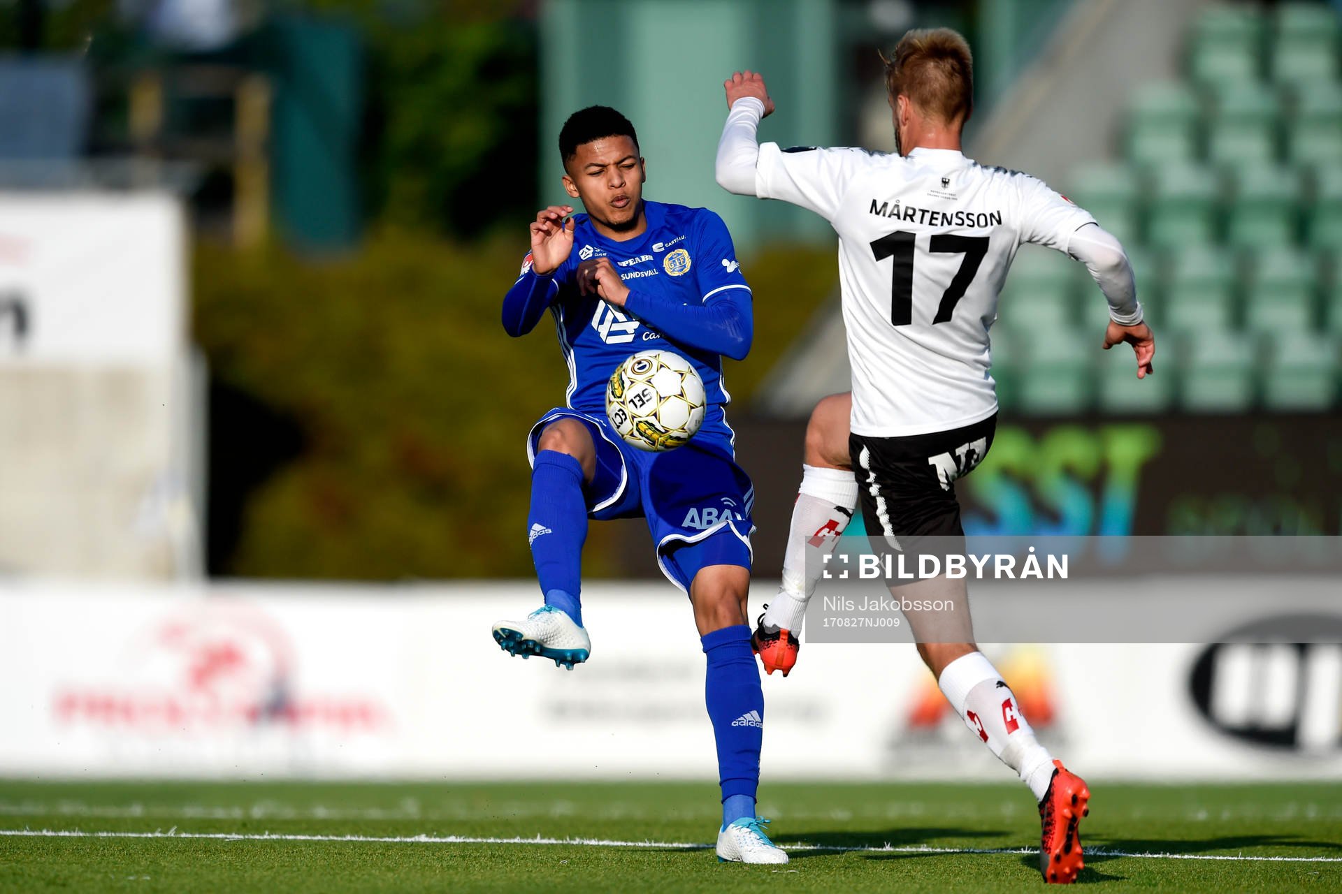 Sundsvalls Romain Gall och Örebros Johan Mårtensson