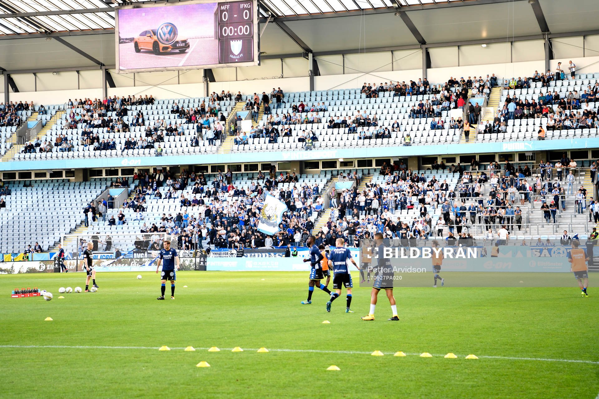 IFK Göteborgs spelar värmer upp