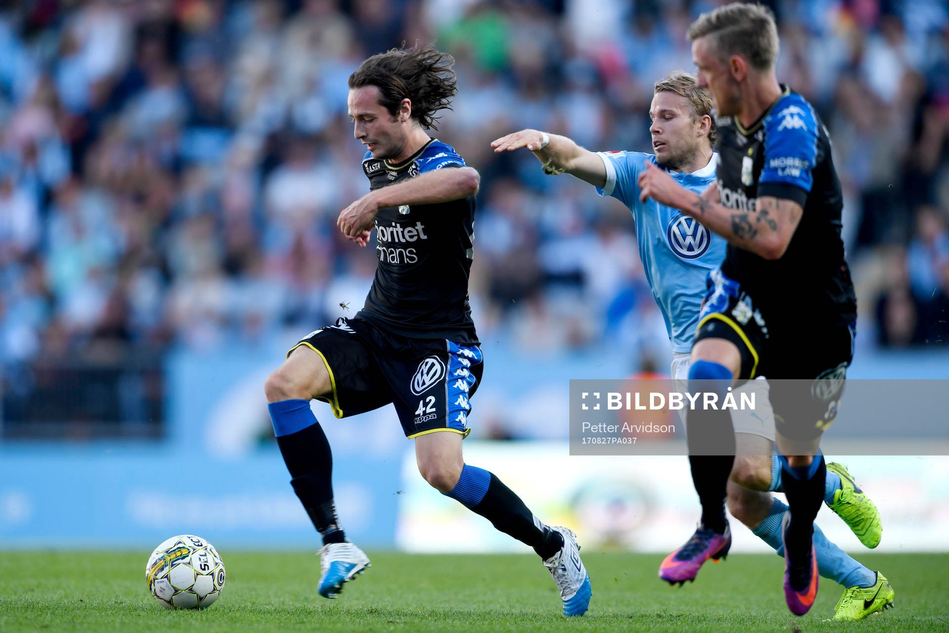 IFK Göteborgs Mikkel Diskerud och Malmö FFs Oscar Lewicki
