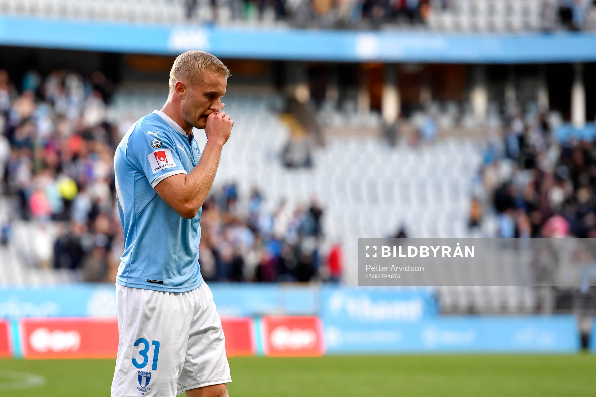 Malmö FFs Franz Brorsson deppar