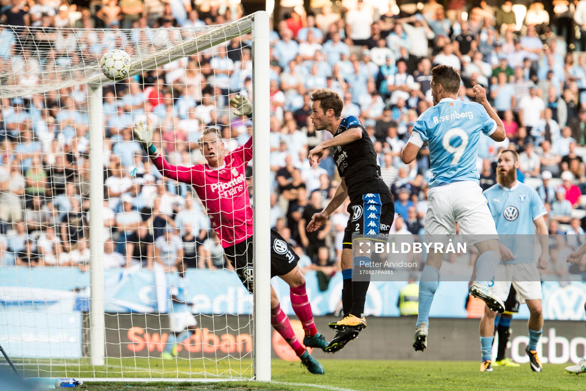 Malmö FFs Markus Rosenberg gör 2-1 bakom IFK Göteborgs