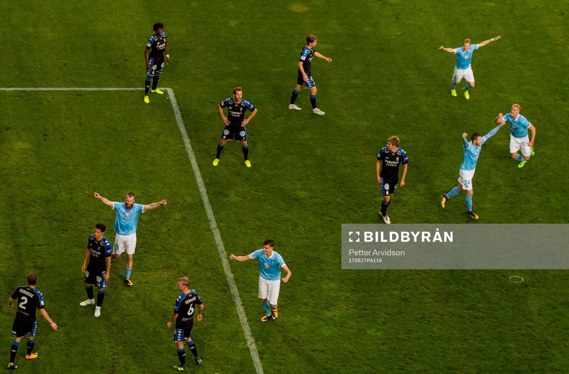 Malmö FFs spelare jublar