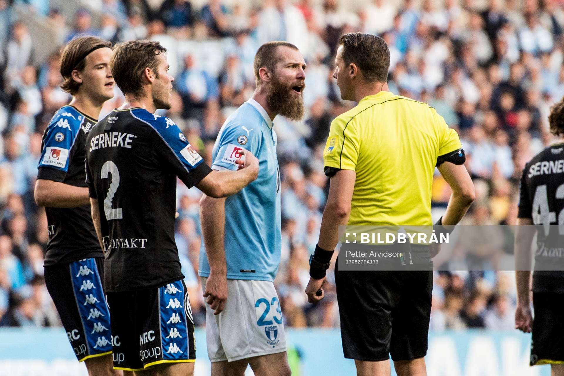 Malmö FFs Jo Inge Berget är irriterad på domare Andreas
