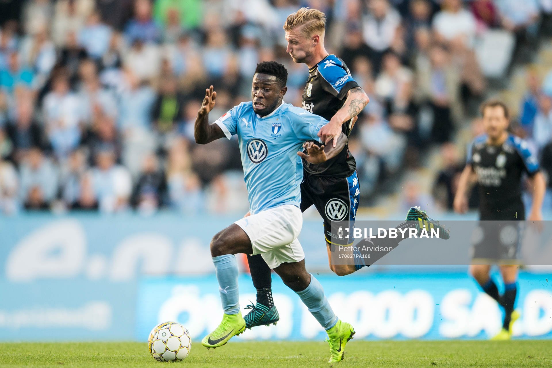 Malmö FFs Kingsley Sarfo och IFK Göteborgs Sebastian