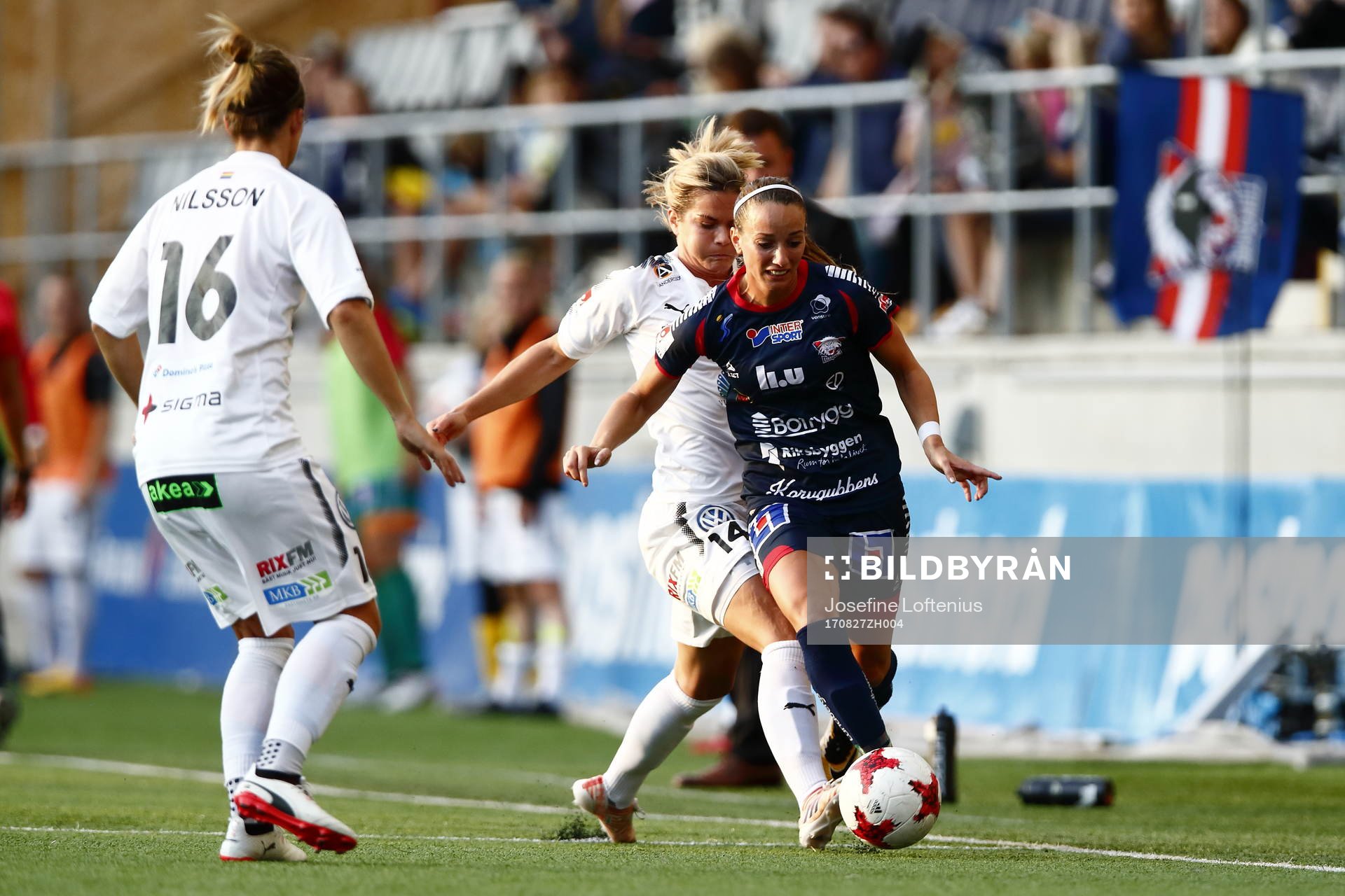 Rosengårds Hanna Folkesson och Linköpings Kosovare Asllani