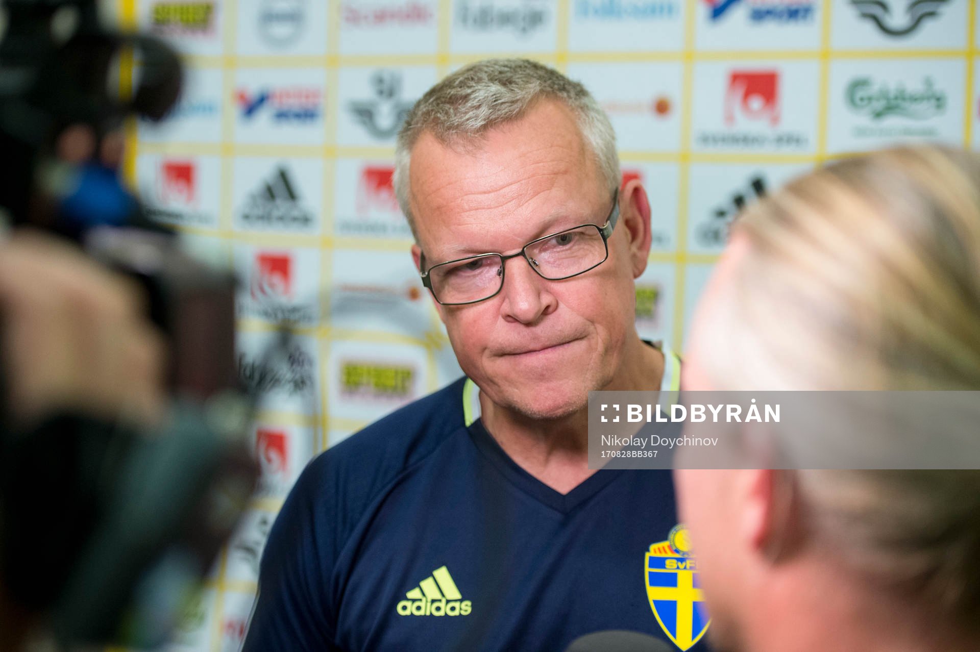Swedish head coach Janne Andersson talks at a press