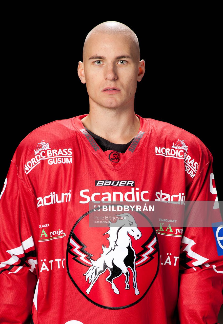 Vita Hästens Rickard Palmberg