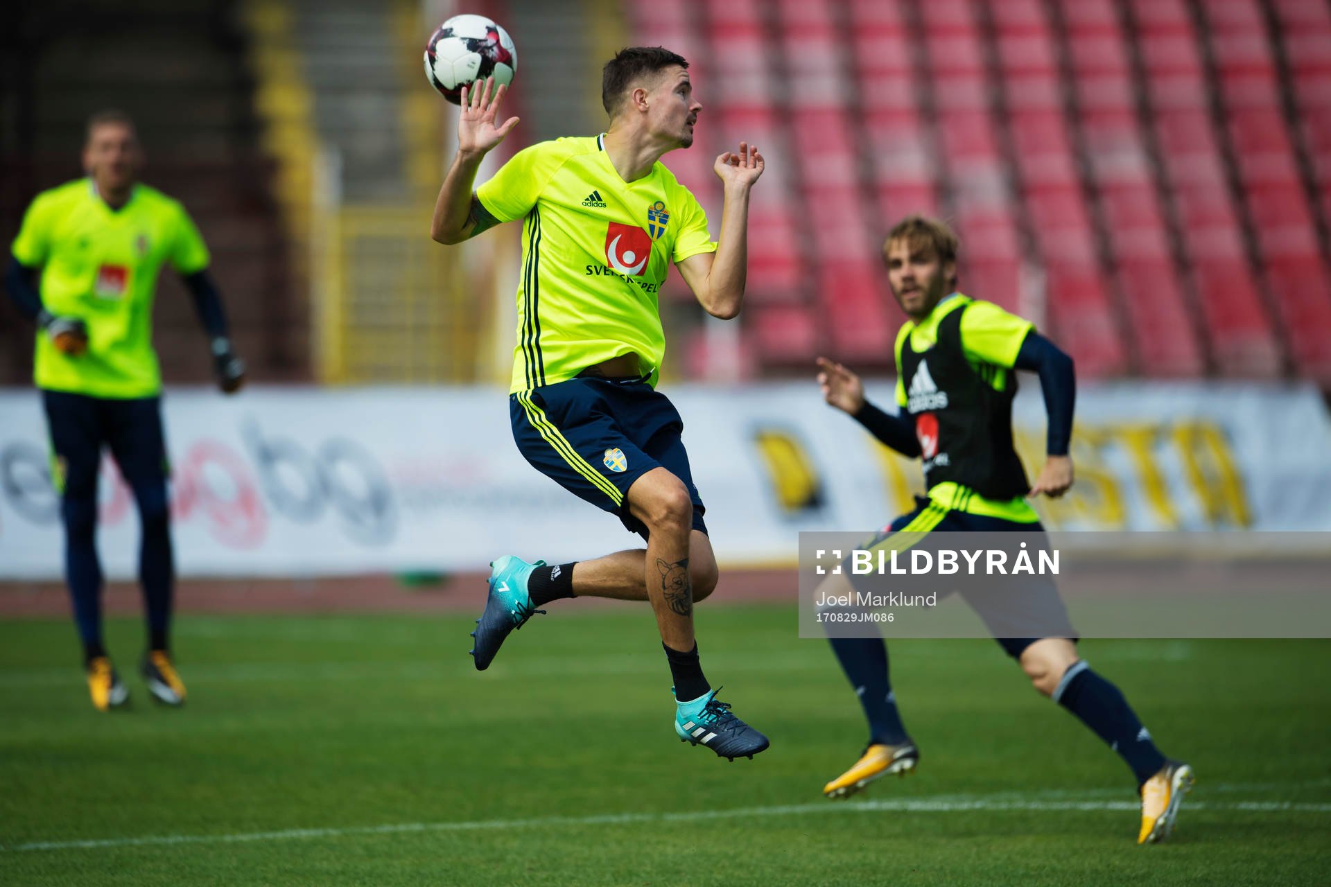 Mikael Lustig