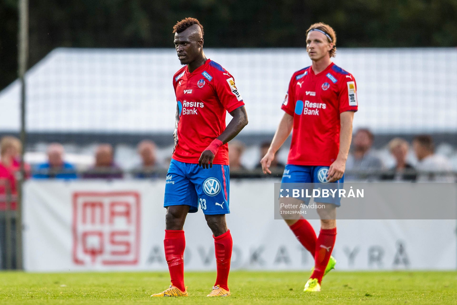Helsingborgs Edwin Gyimah och Carl Johansson deppar