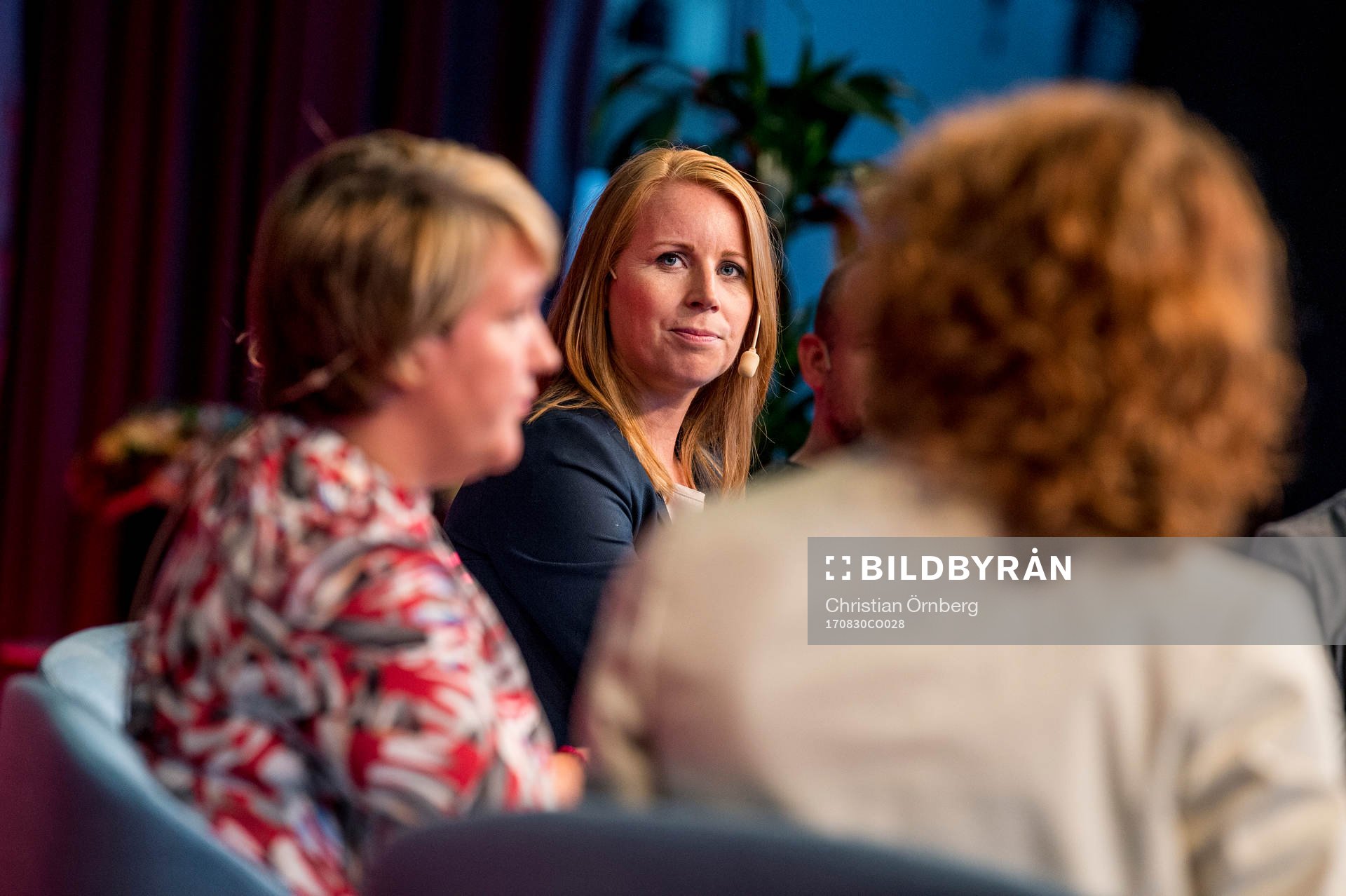 Linda Wijkström, Elitfotboll Dam, Annie Lööf,