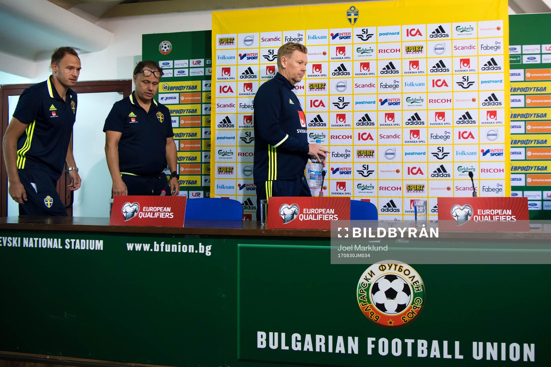 Andreas Granqvist, presschef Niklas Bodell och assisterande