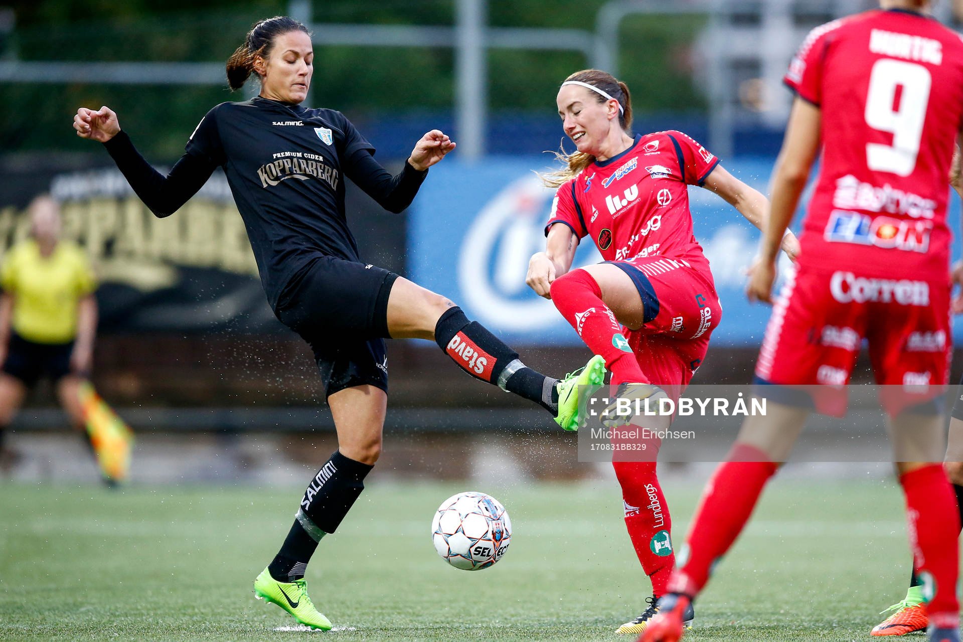 Göteborgs Beata Kollmats och Linköpings Kosovare Asllani