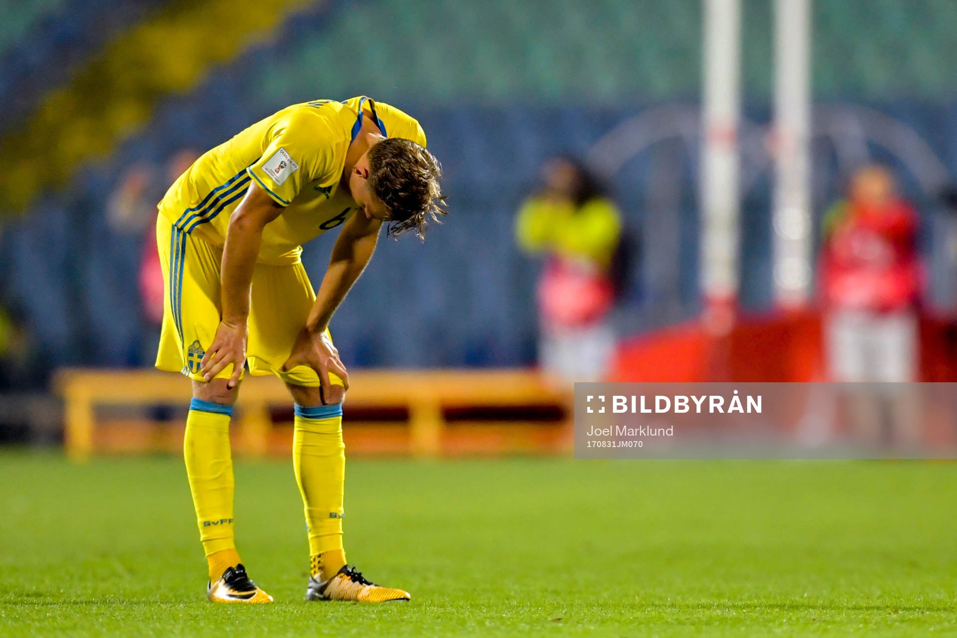 Sveriges Ludwig Augustinsson deppar