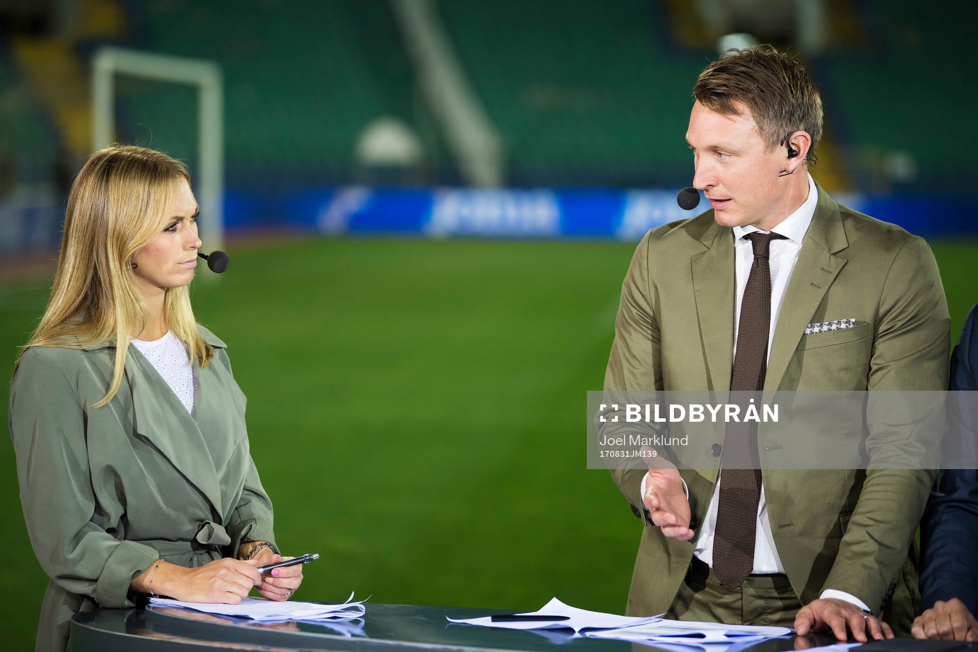 Karin Frick och Kim Källström i Eurosports studio