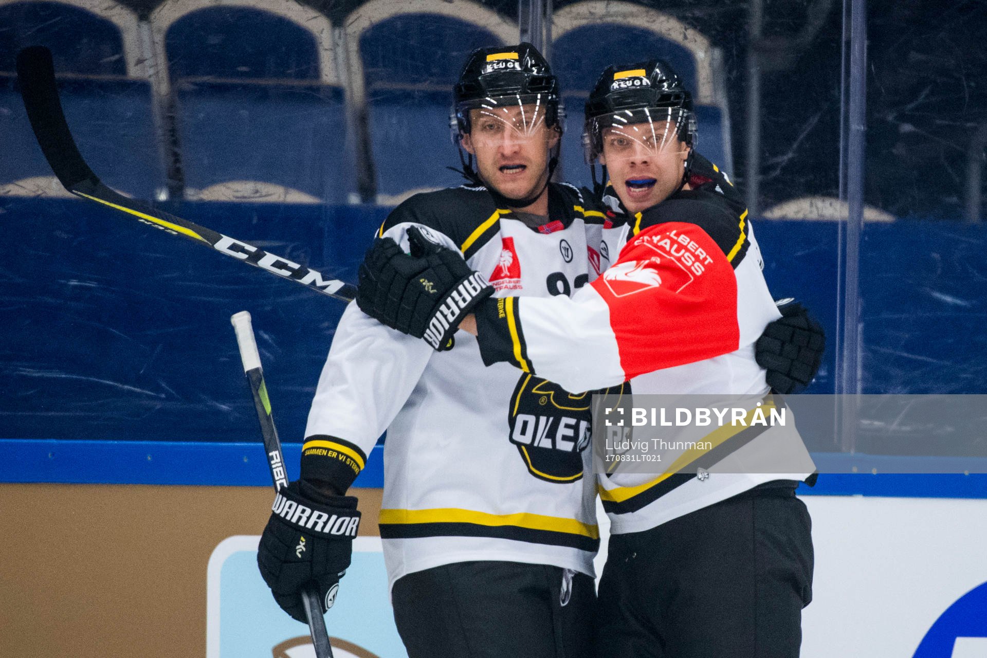 Stavanger Oilers Harrison Reed celebrates with Markus