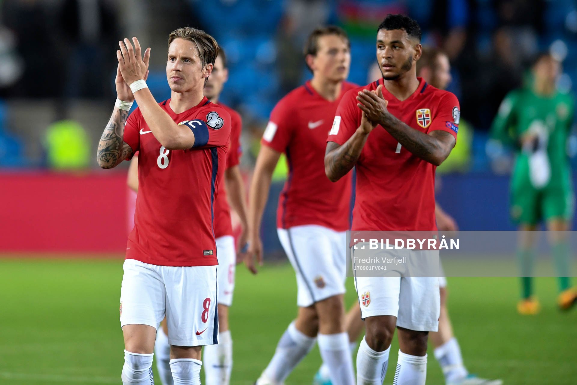 Stefan Johansen and Joshua King of Norway celebrates